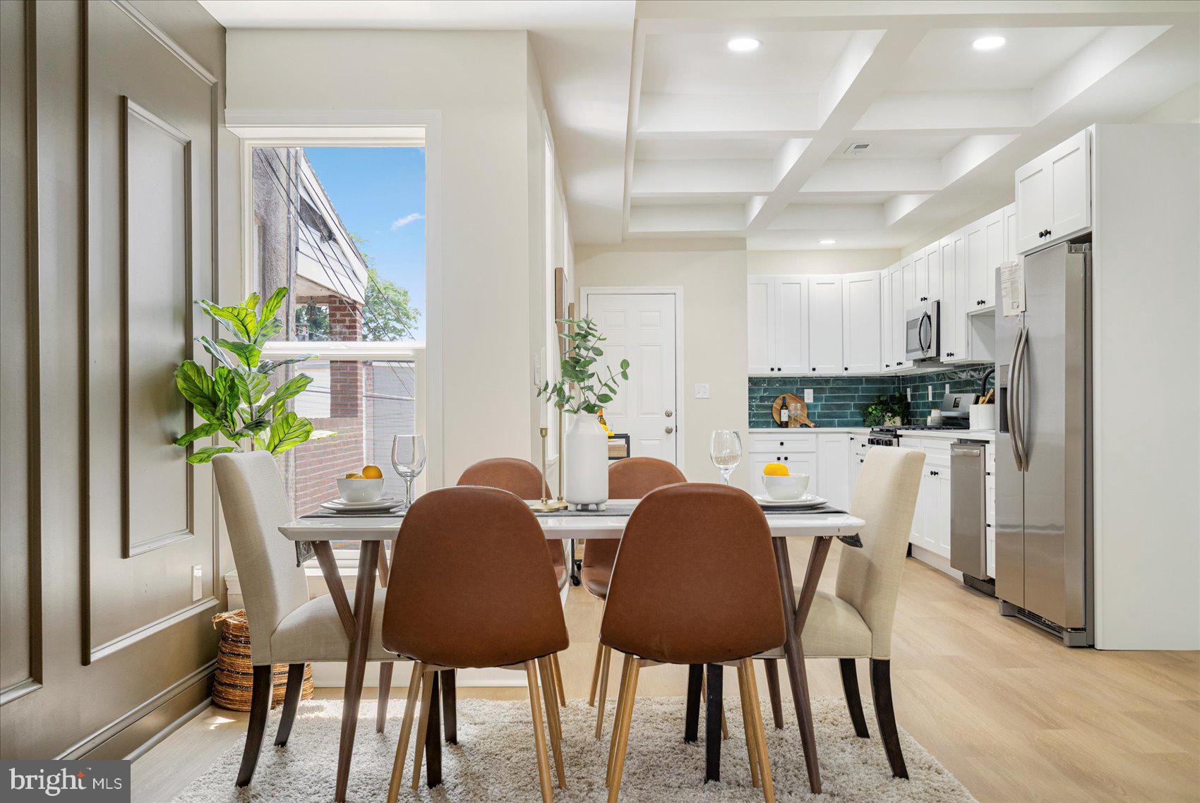 EVERGREEN LAWN - Residential