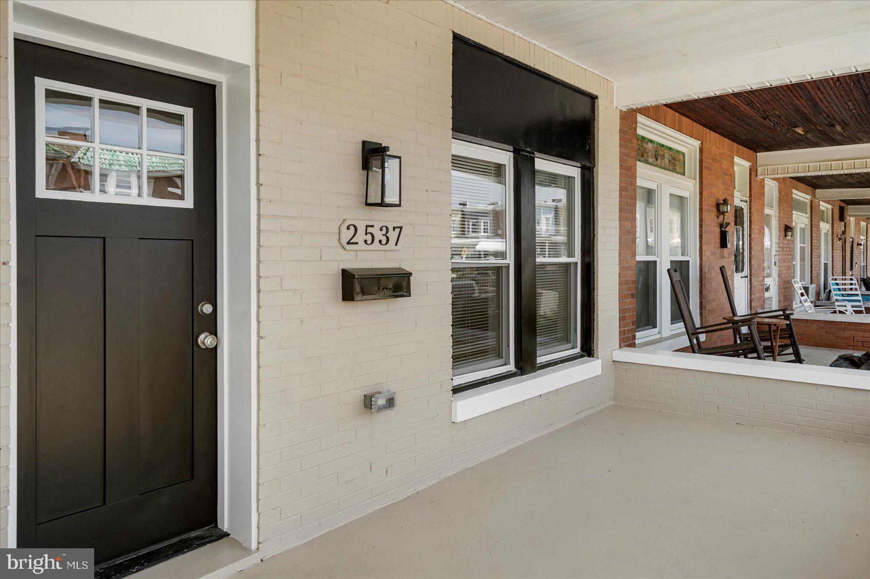 EVERGREEN LAWN - Residential