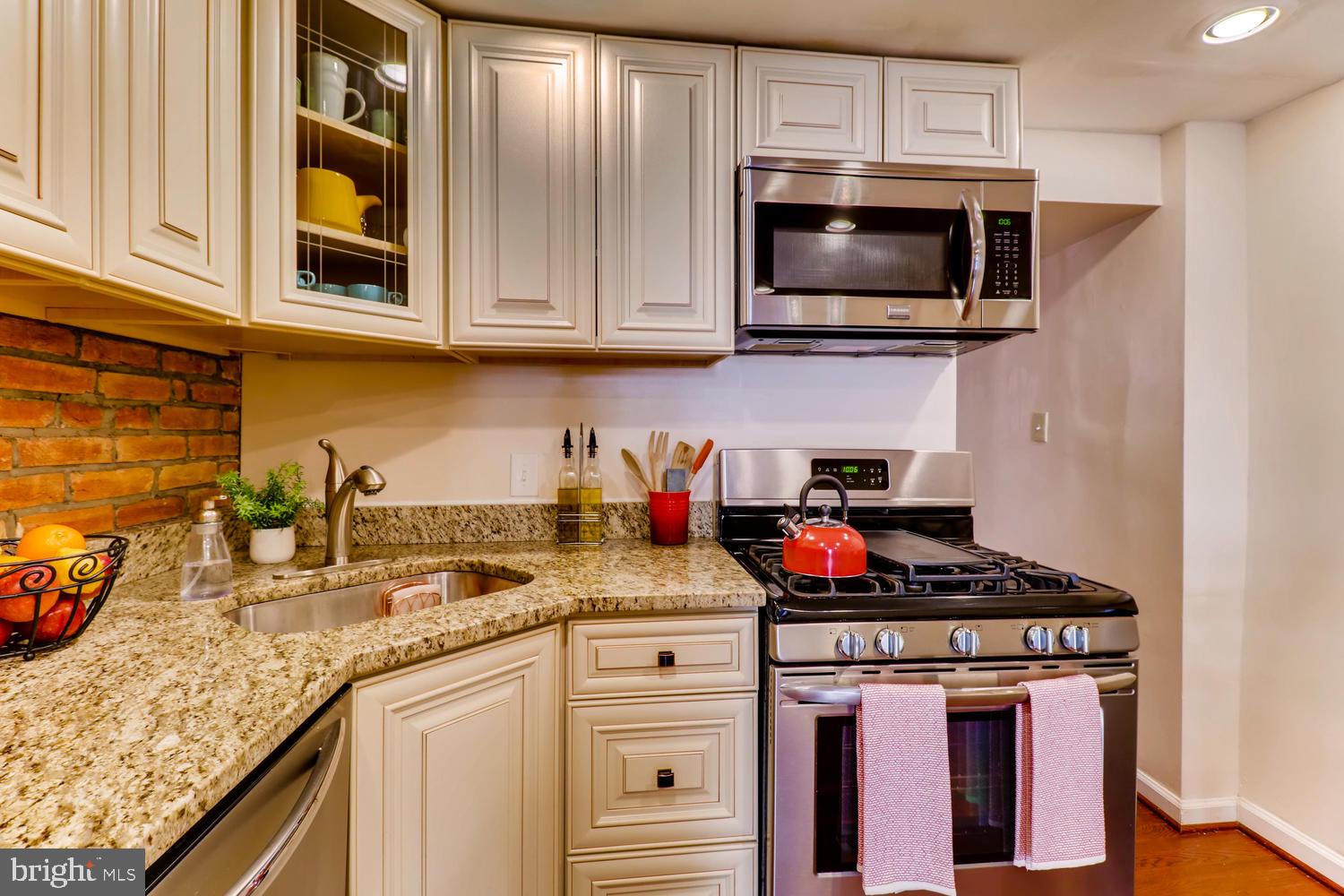 UPPER FELLS POINT - Residential