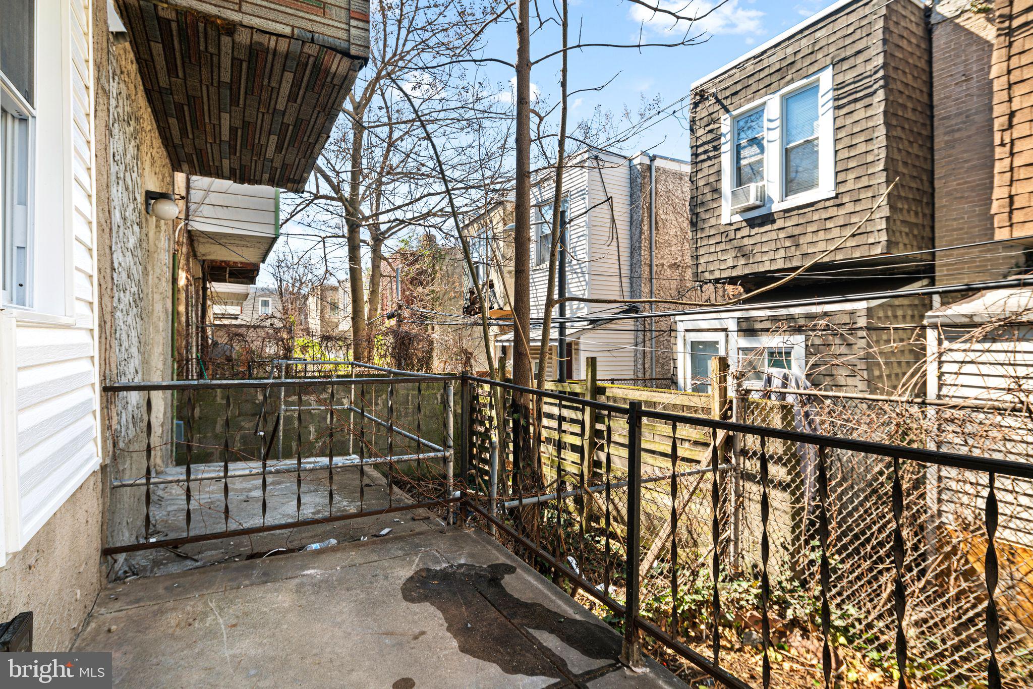 PHILADELPHIA (WEST) - Residential Lease