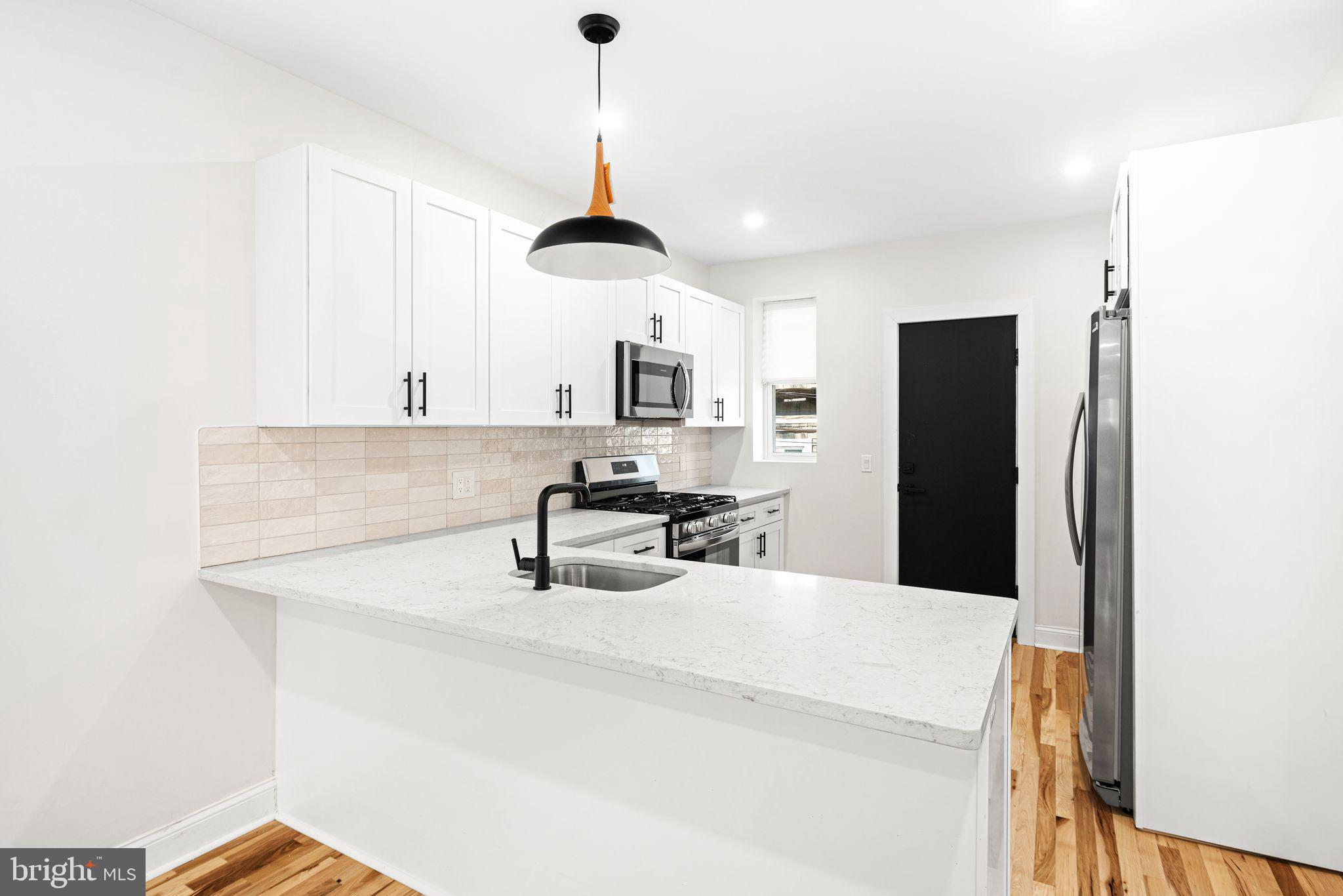 PHILADELPHIA (WEST) - Residential Lease