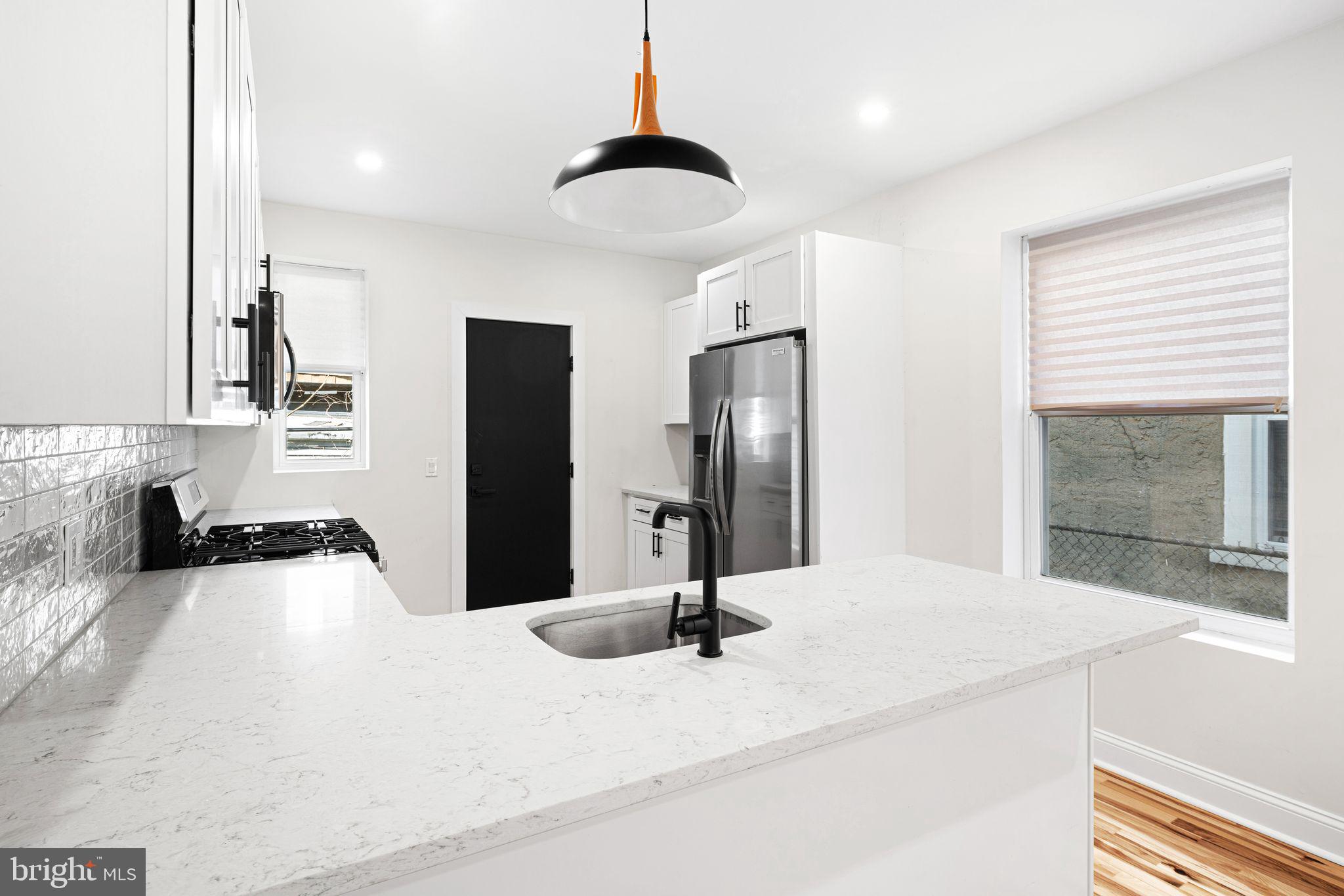 PHILADELPHIA (WEST) - Residential Lease