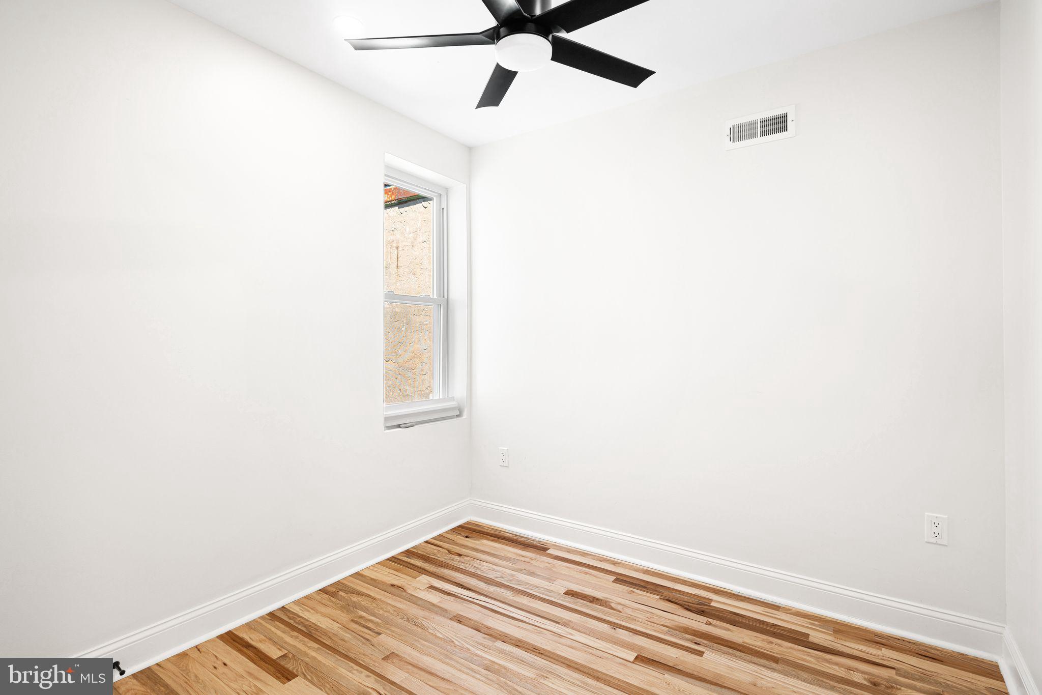 PHILADELPHIA (WEST) - Residential Lease