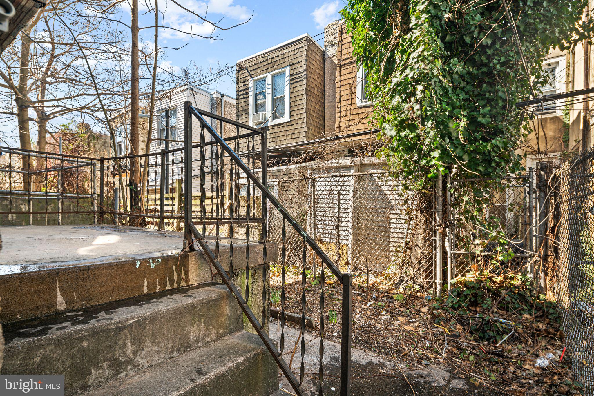 PHILADELPHIA (WEST) - Residential Lease