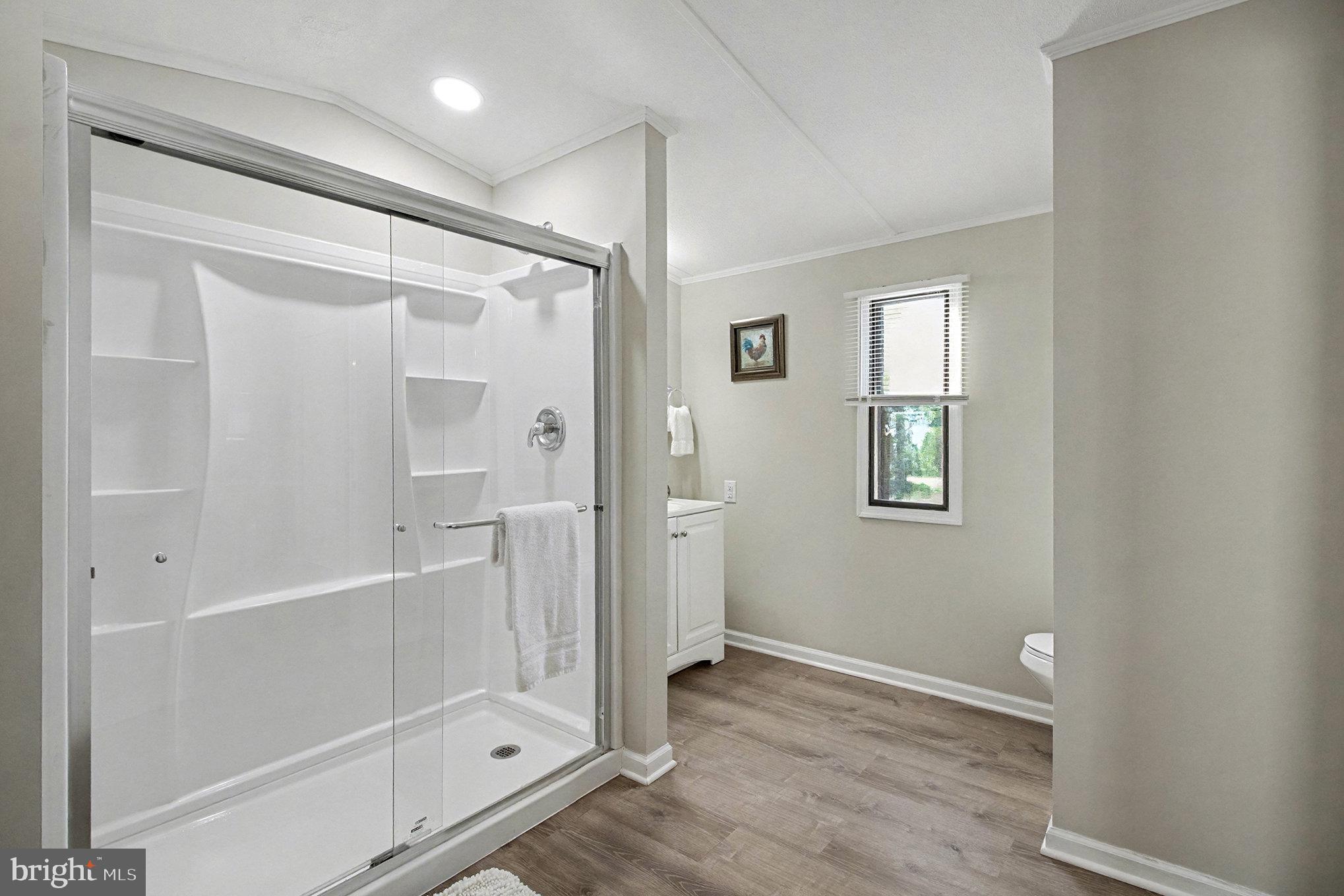 COUNTRY MANOR WEST - Residential