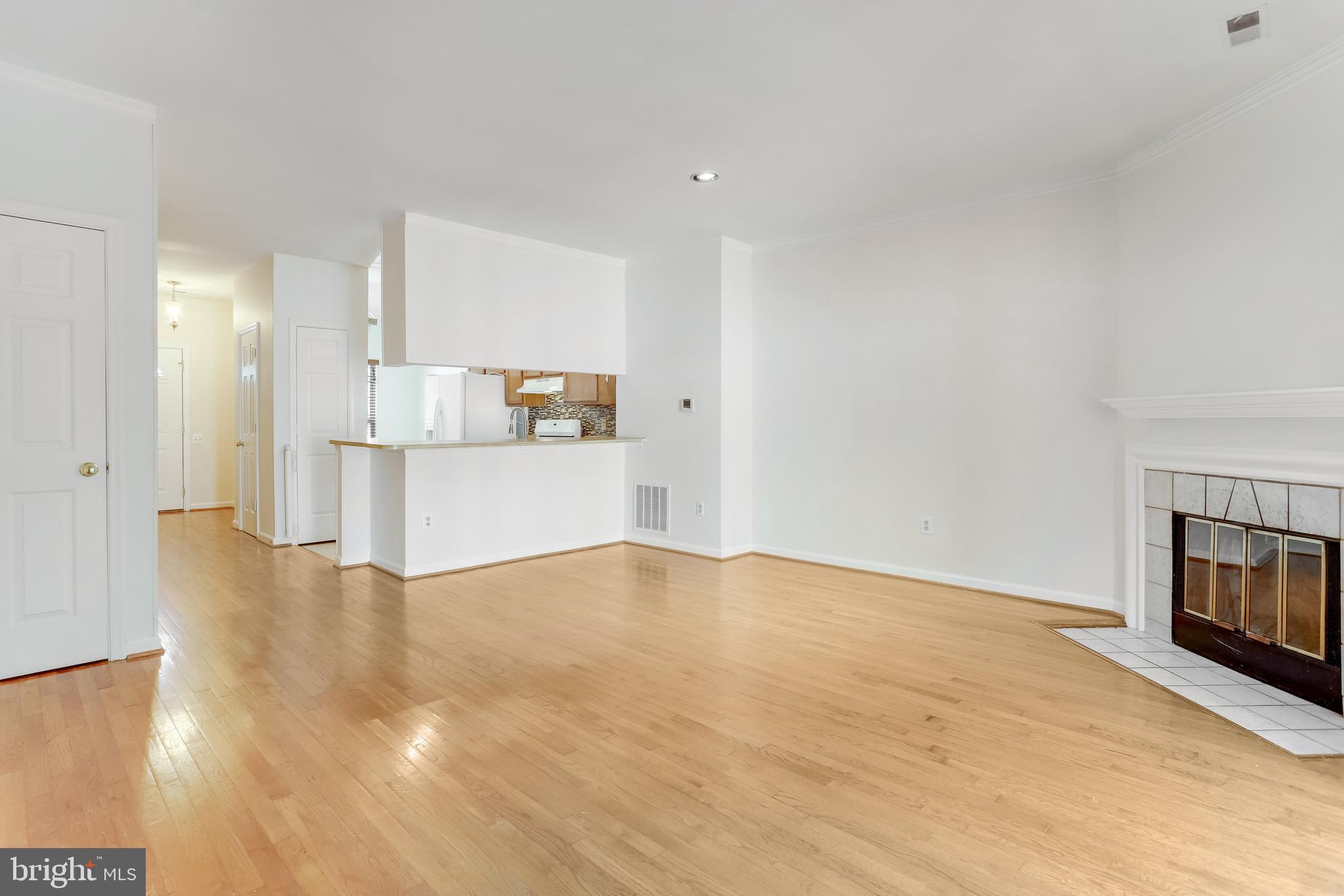 WOODSTONE - Residential Lease