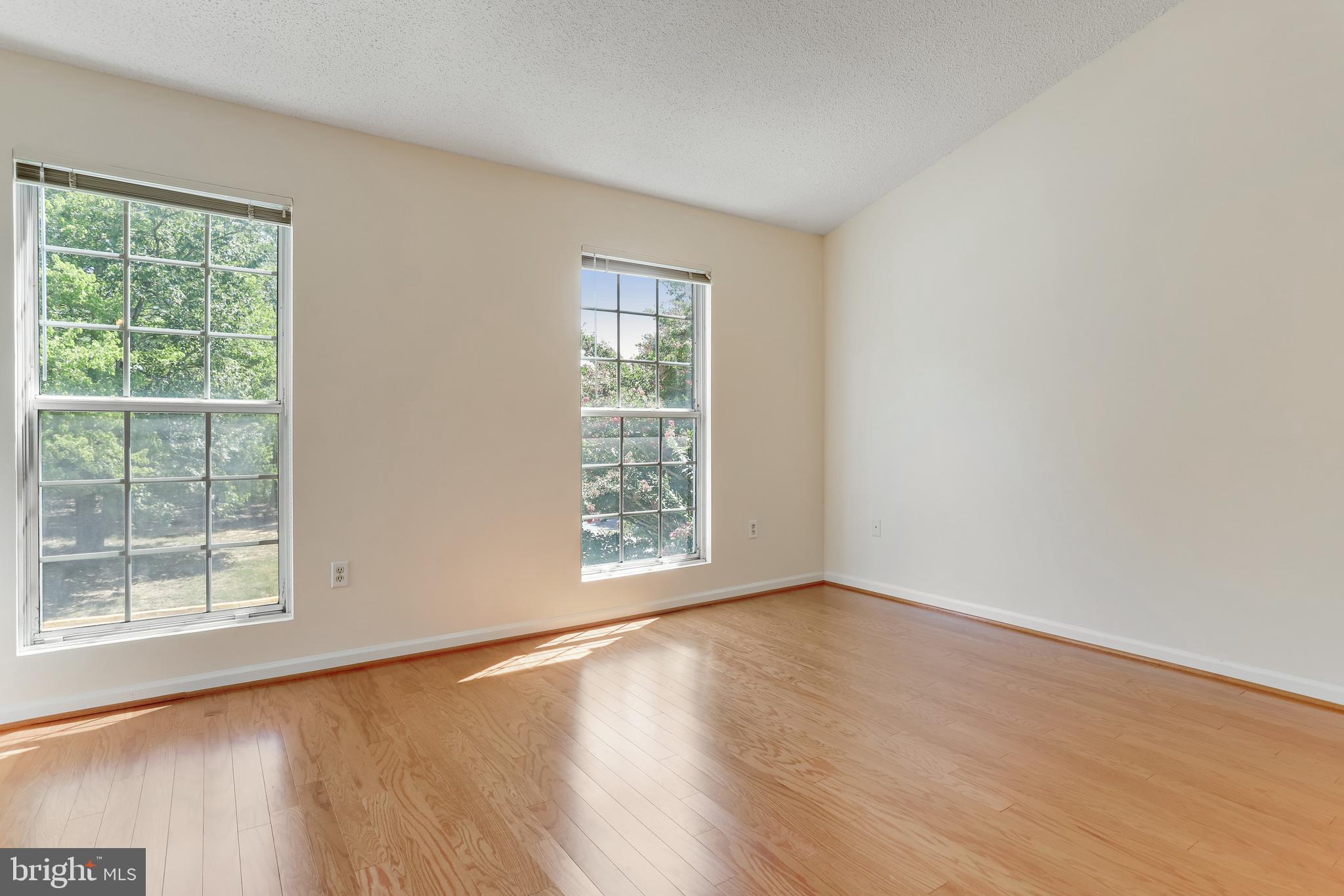 WOODSTONE - Residential Lease