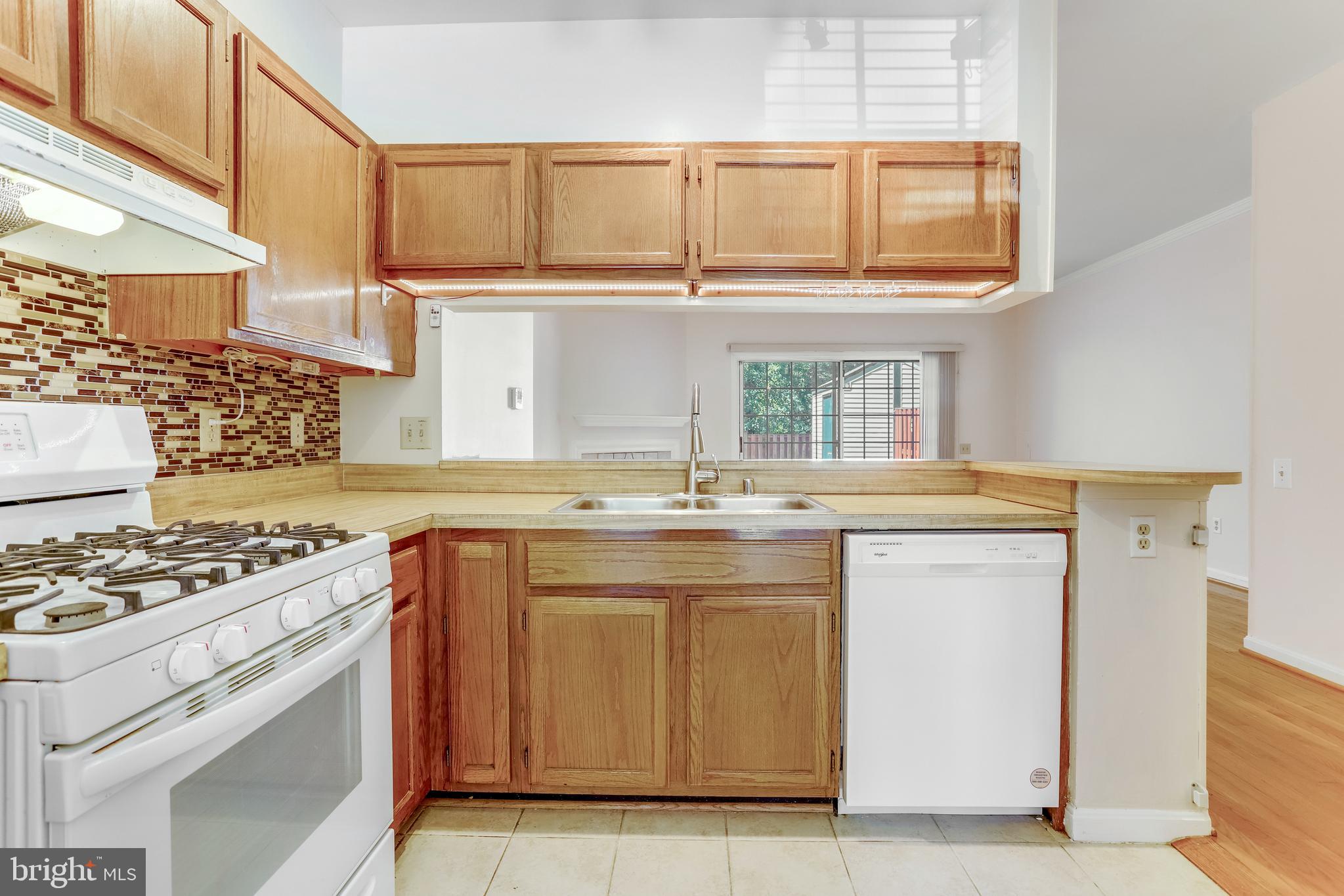 WOODSTONE - Residential Lease