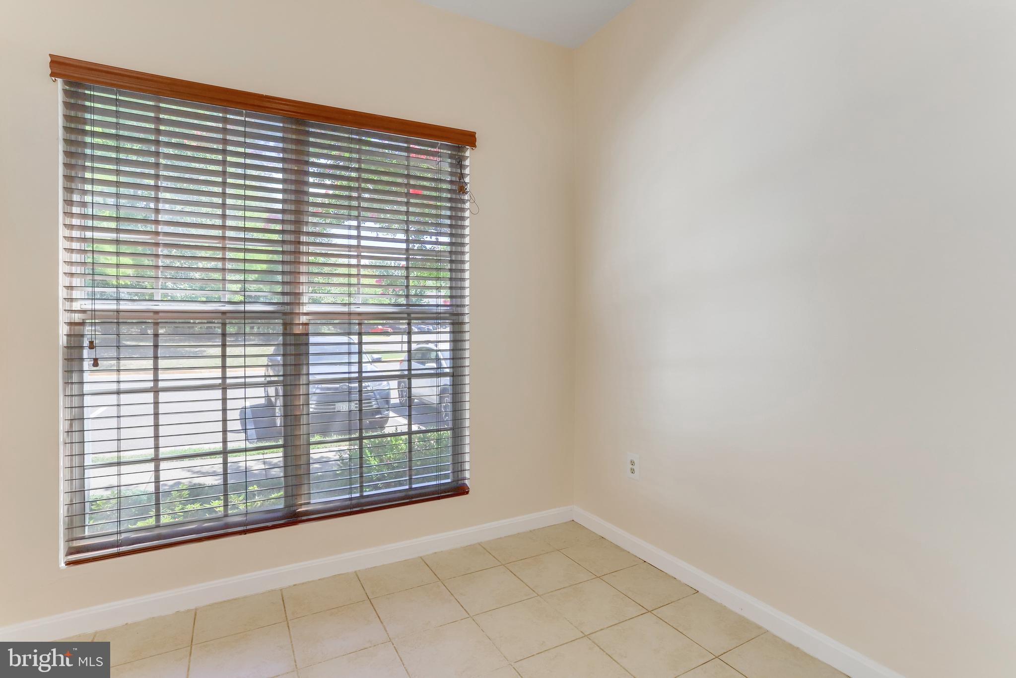 WOODSTONE - Residential Lease