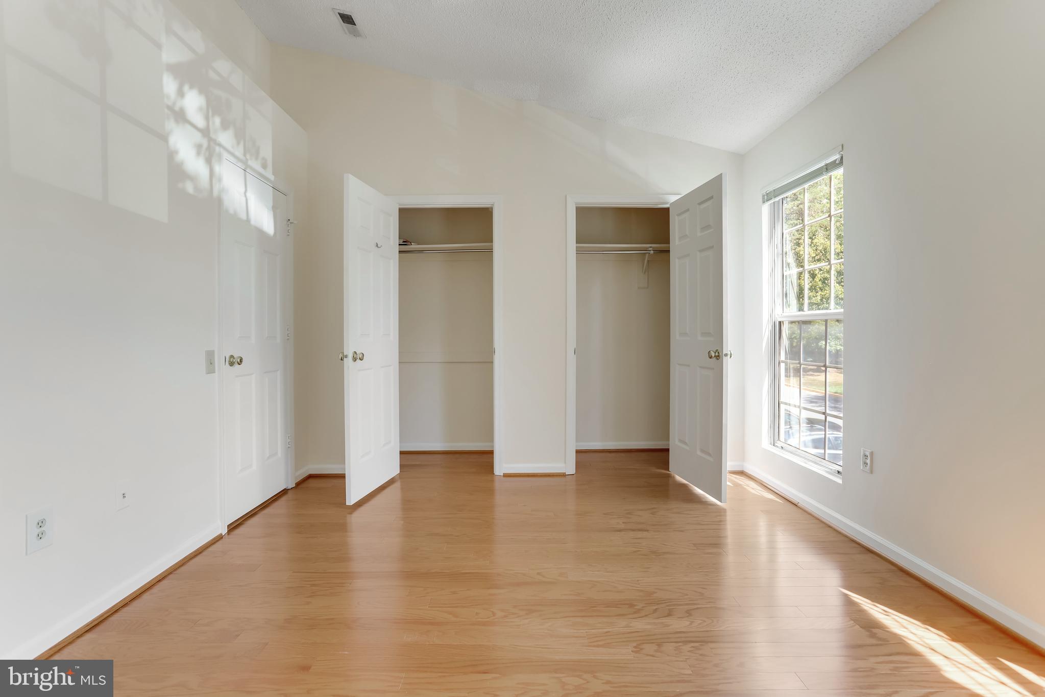 WOODSTONE - Residential Lease