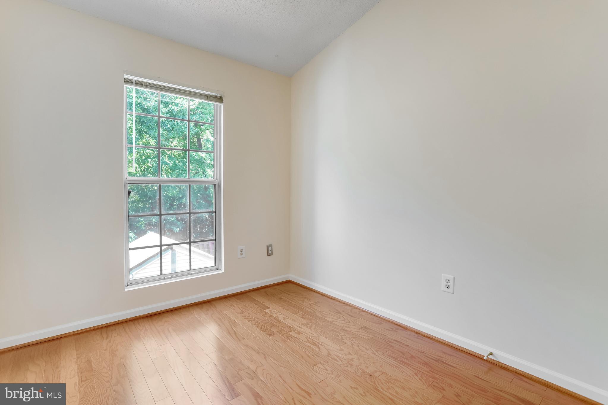 WOODSTONE - Residential Lease