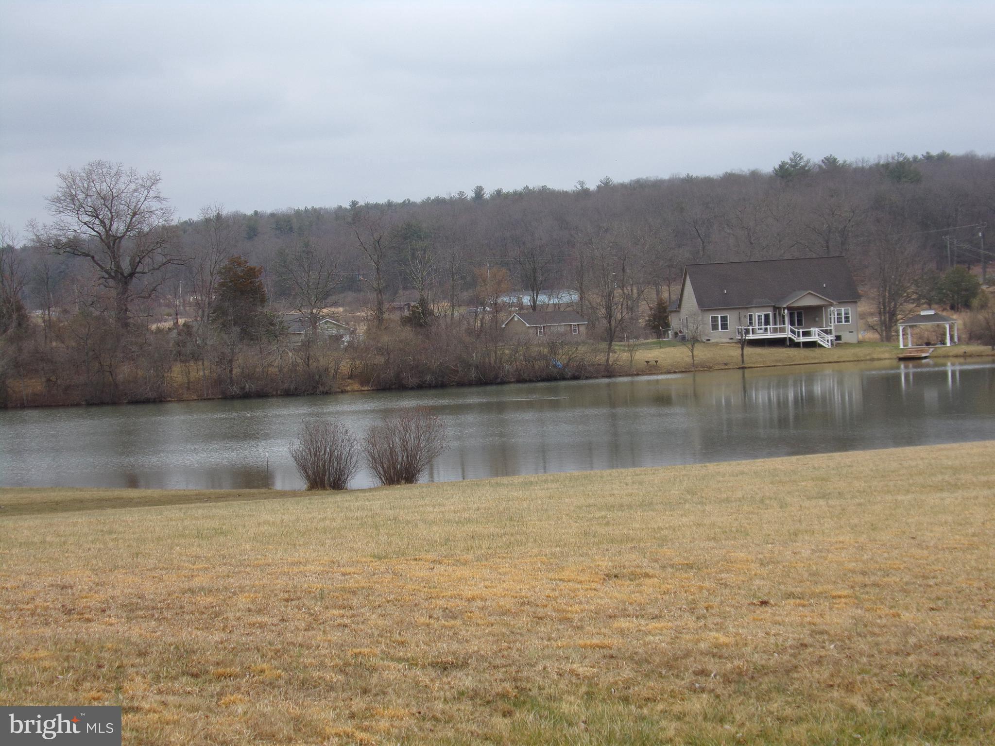QUAKER LAKE SUBDIVISION - Land