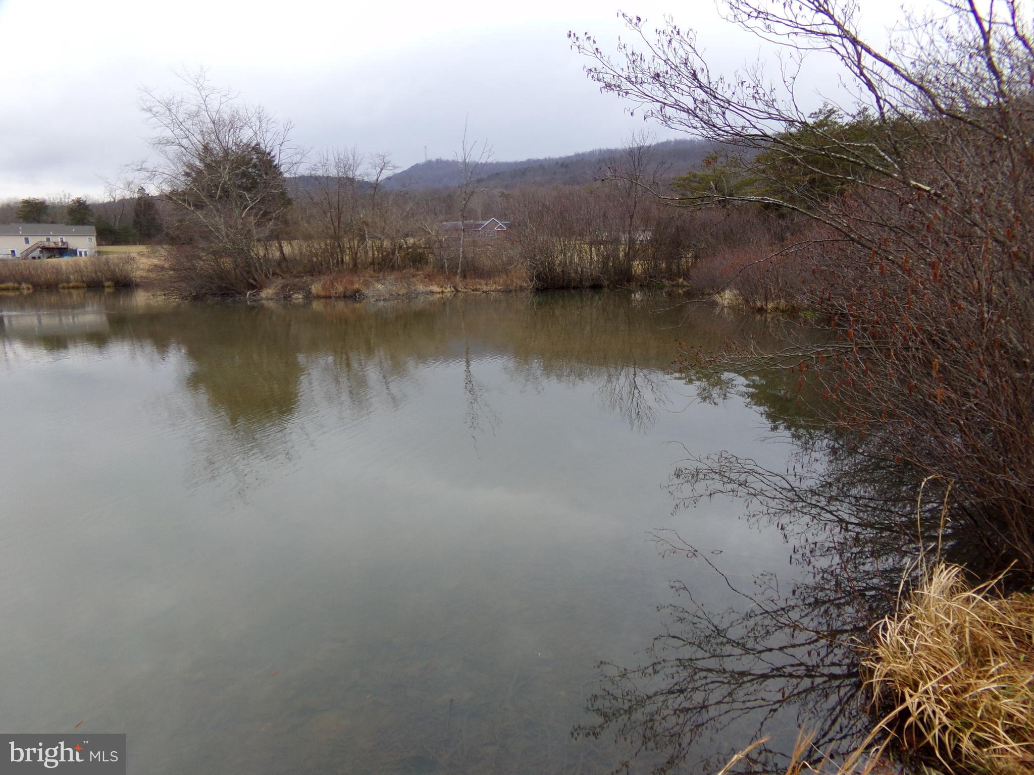 QUAKER LAKE SUBDIVISION - Land