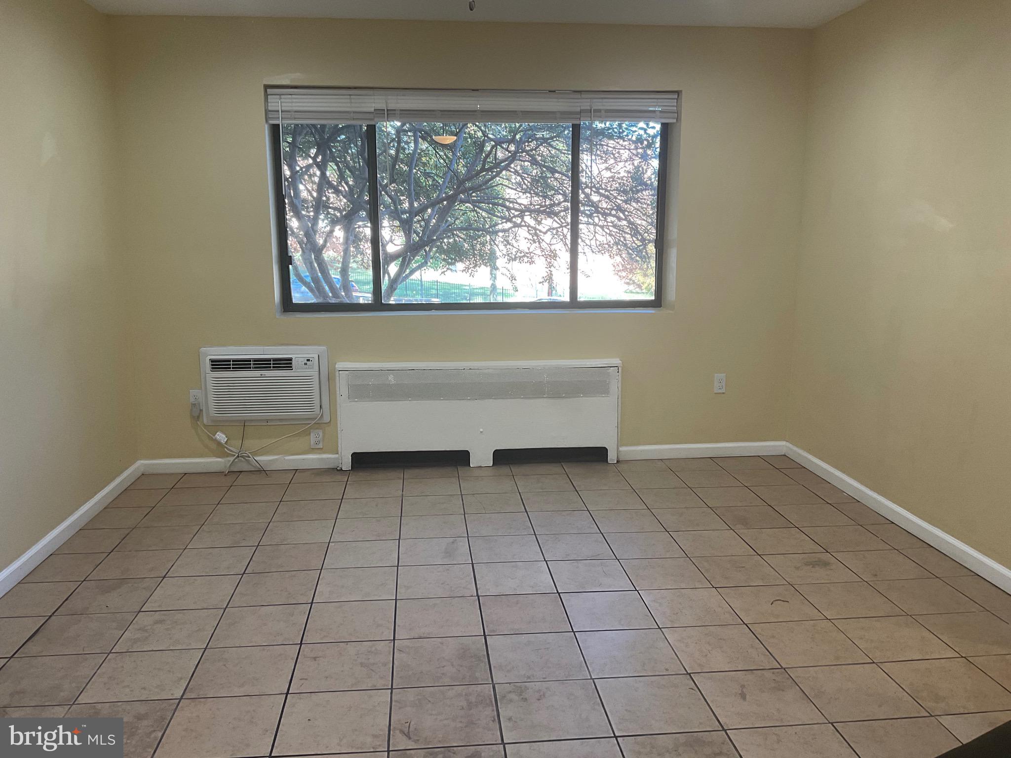 6 GALVESTON STREET SW 103