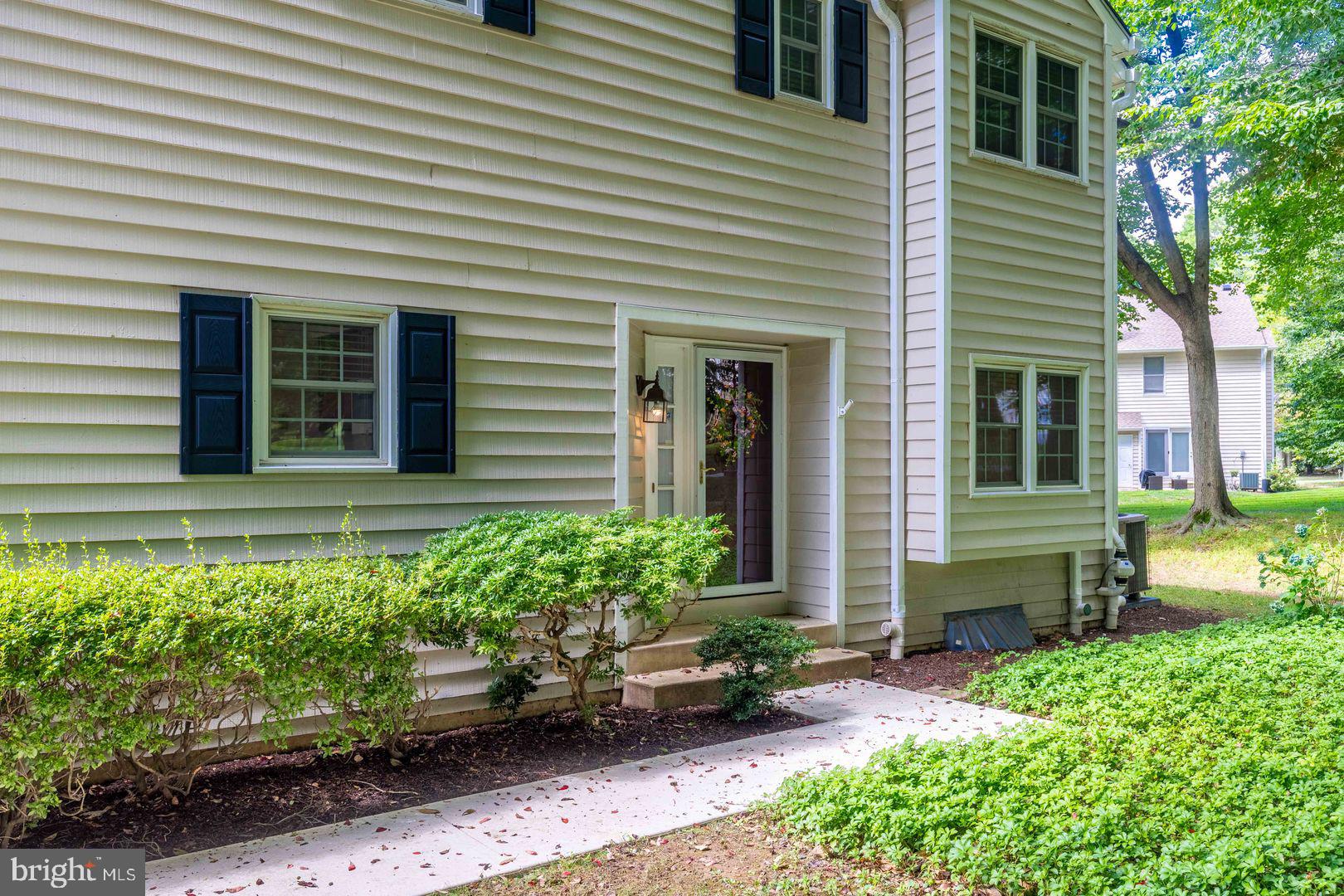 SPRINGHILL FARM - Residential Lease