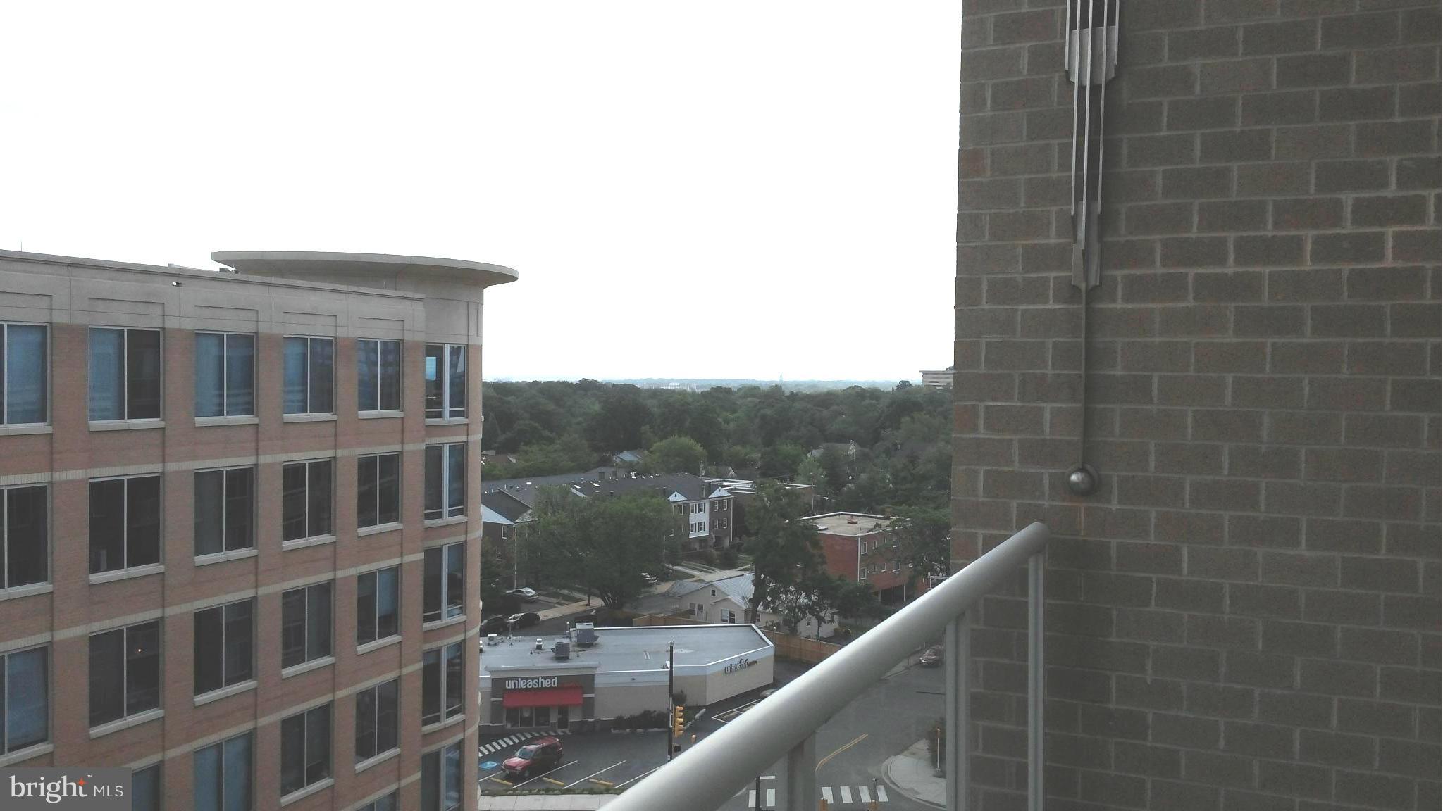 HAWTHORN - Residential Lease