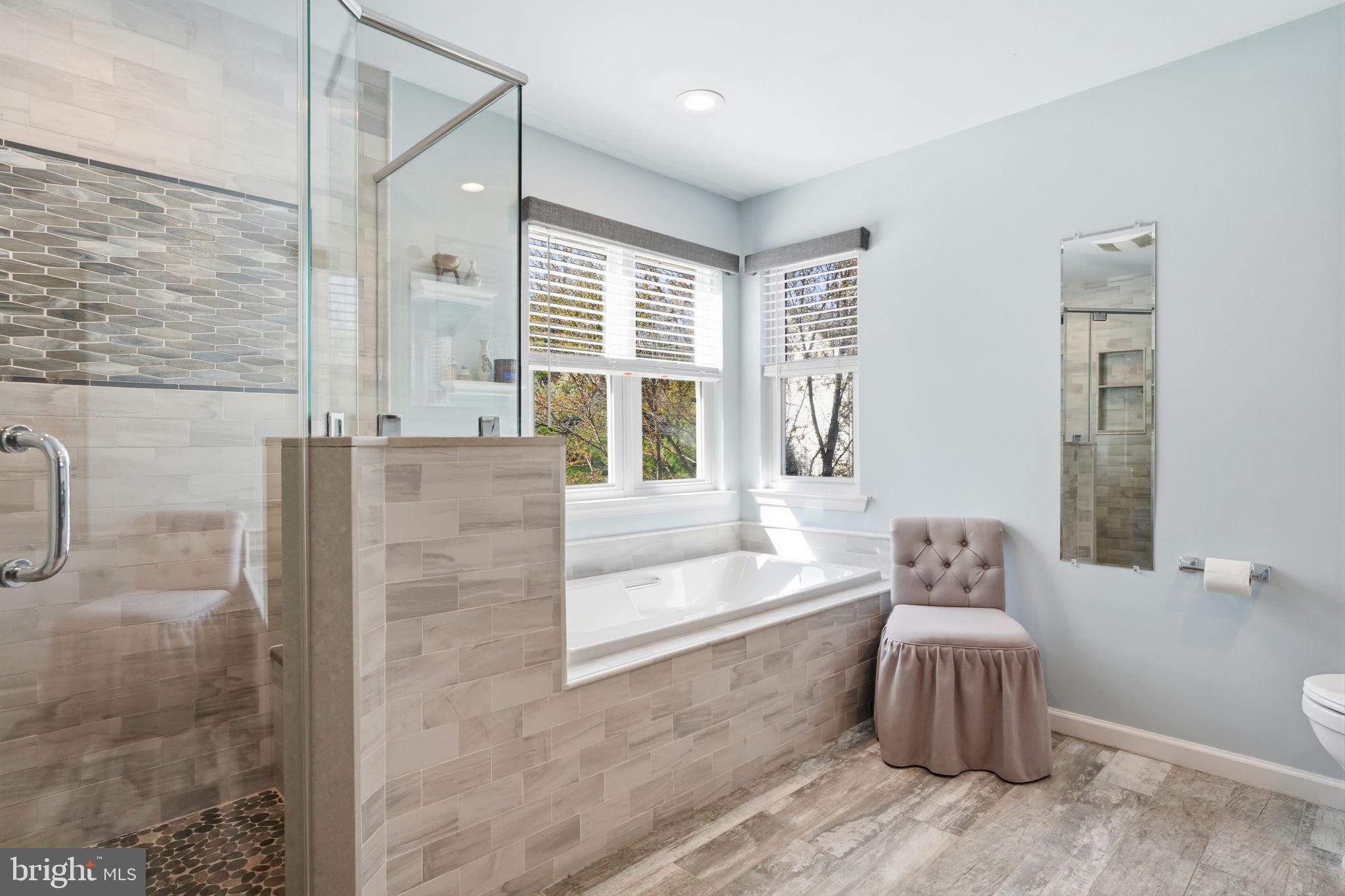 VALLEY GREENE - Residential