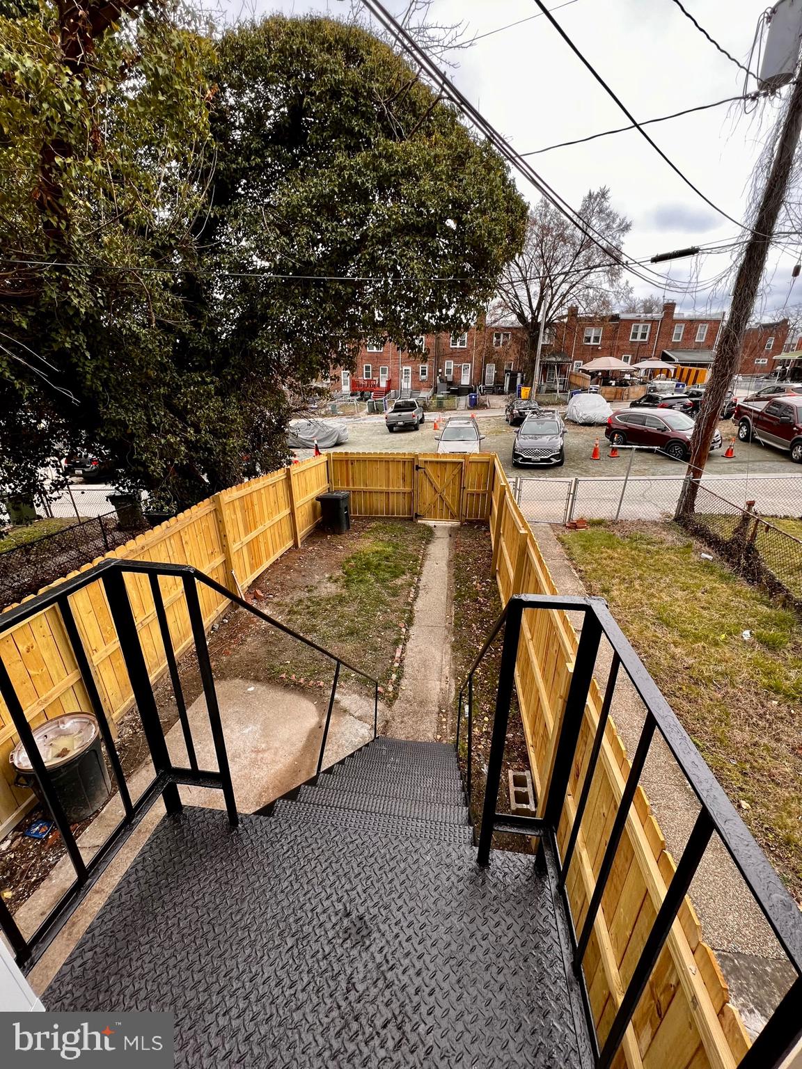 EDMONDSON VIILLAGE - Residential