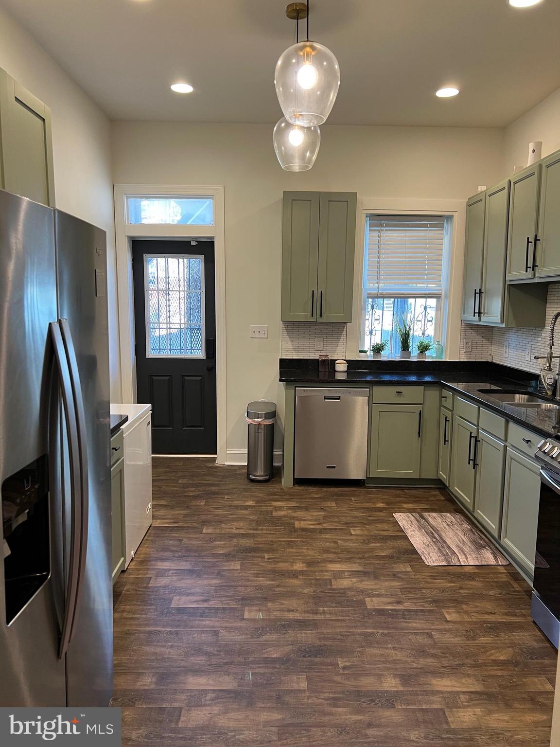 RESERVOIR HILL - Residential Lease