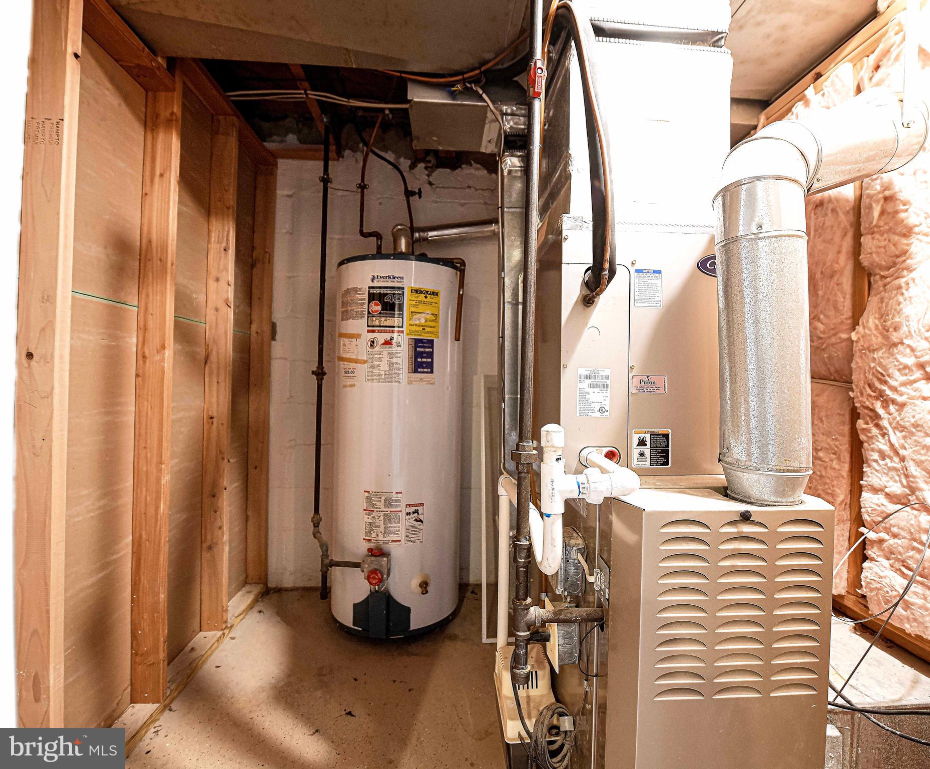 MIDDLE RIVER - Residential