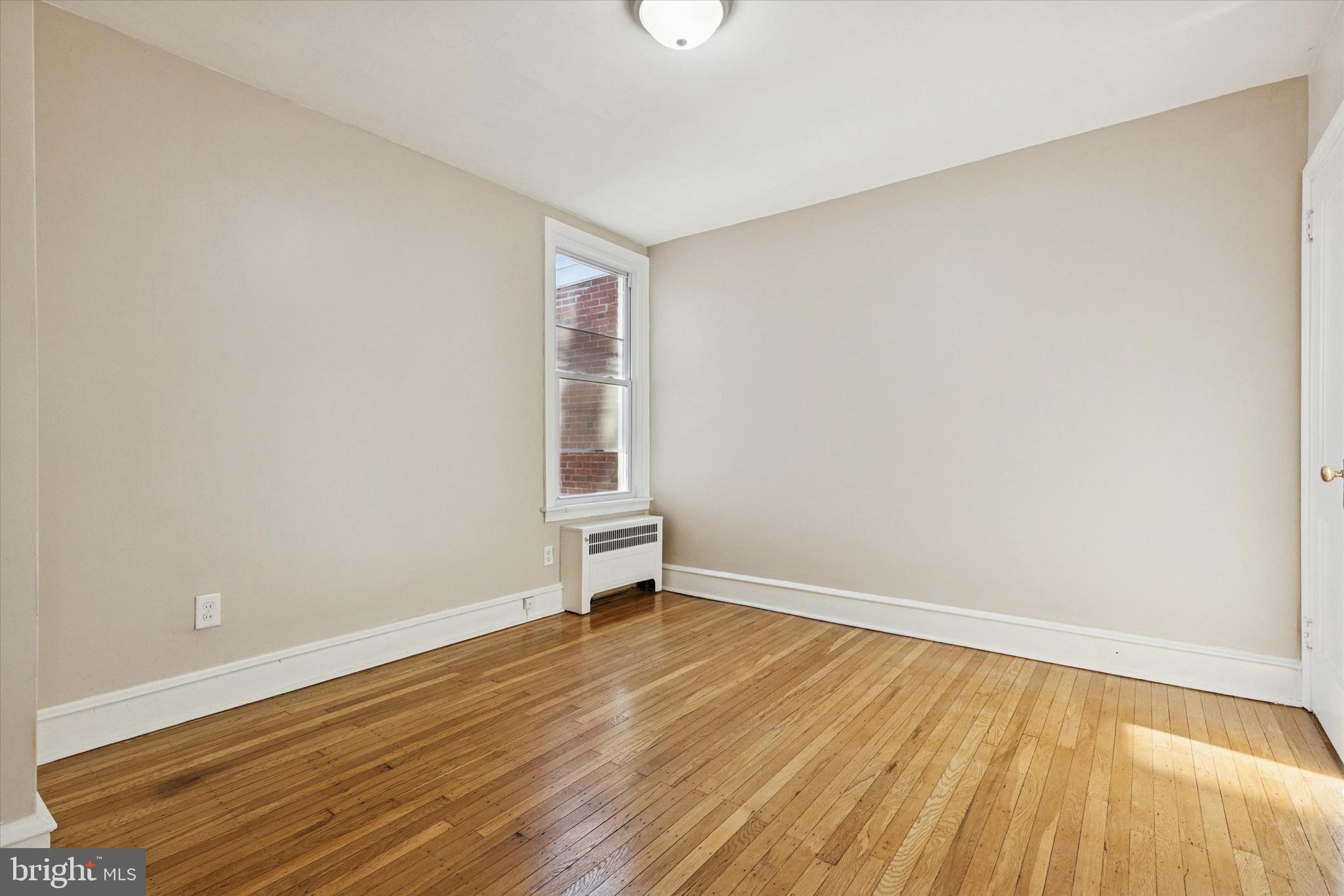 WEST OAK LANE - Residential