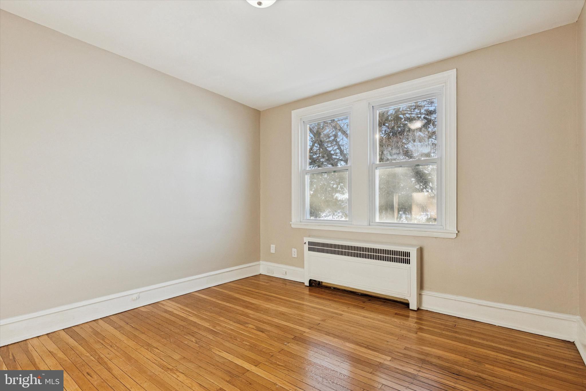 WEST OAK LANE - Residential