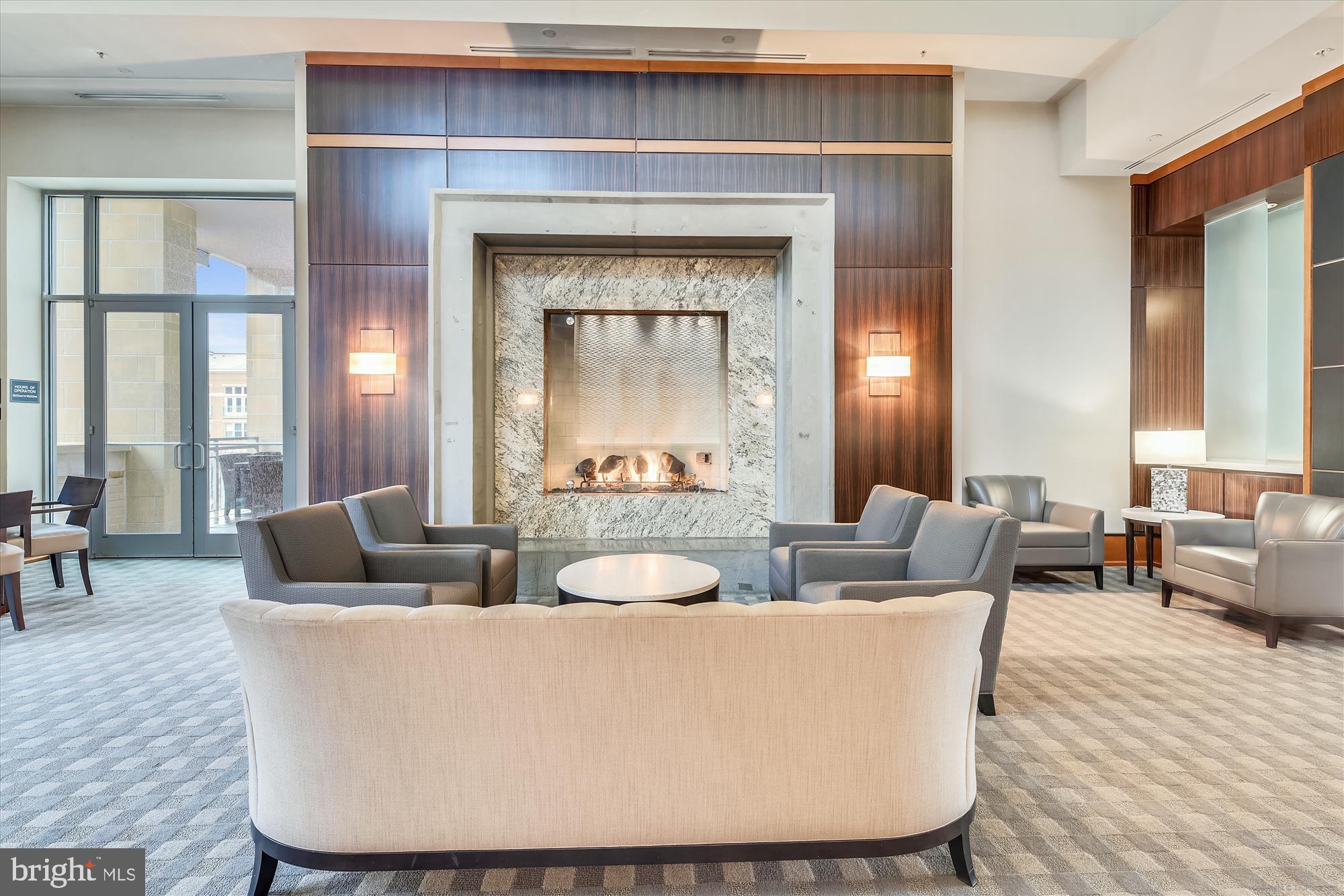 MIDTOWN AT RESTON TOWN CENTER - Residential