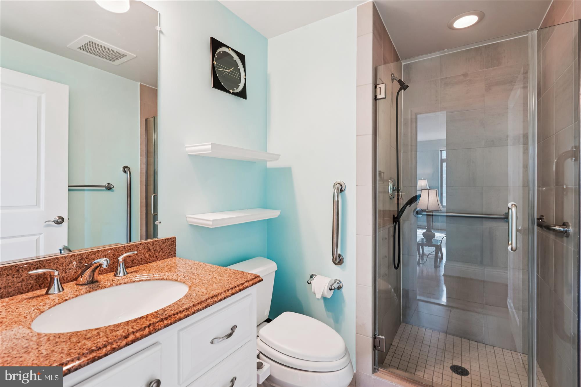 MIDTOWN AT RESTON TOWN CENTER - Residential