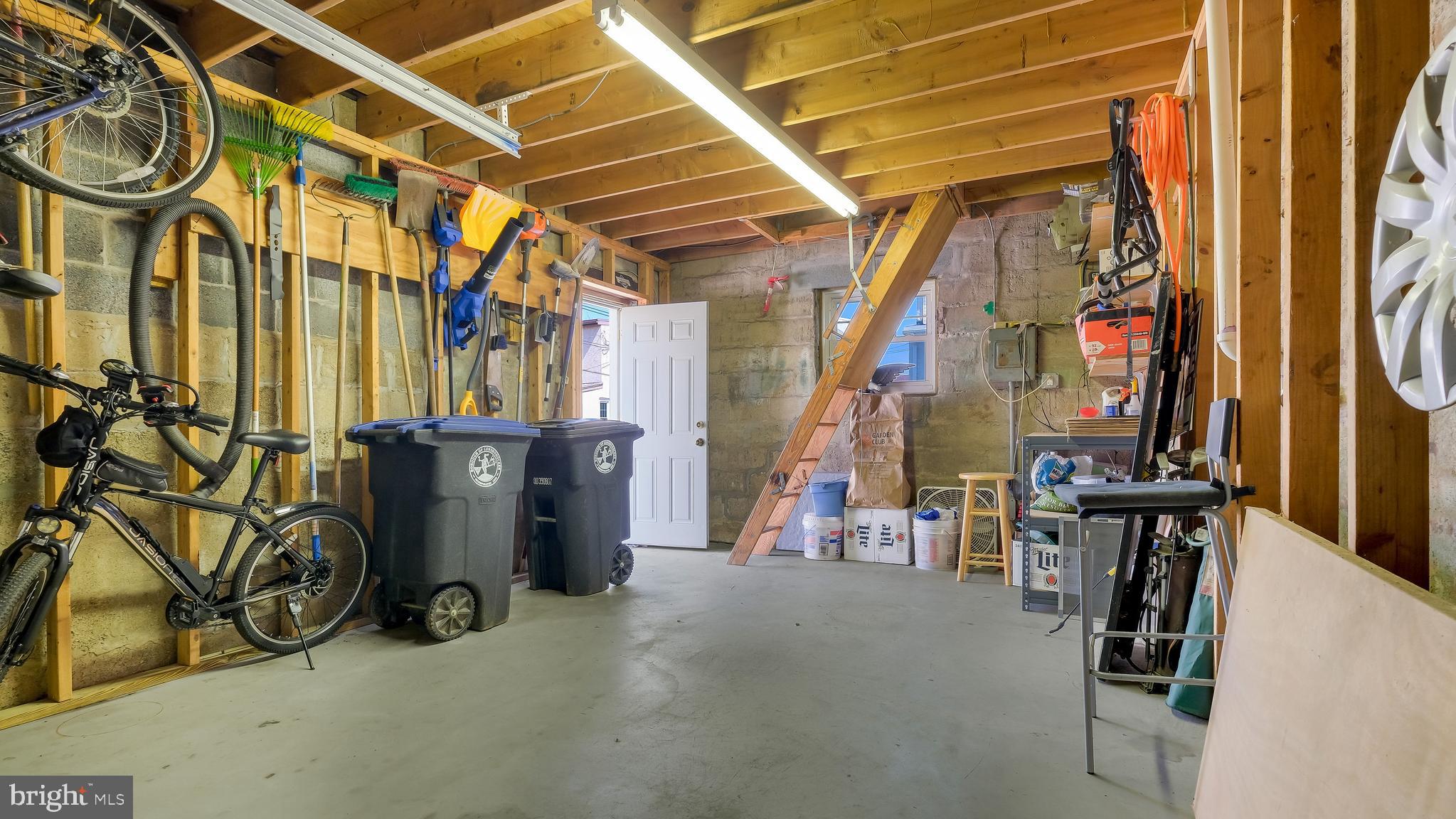 CONSHOHOCKEN - Residential