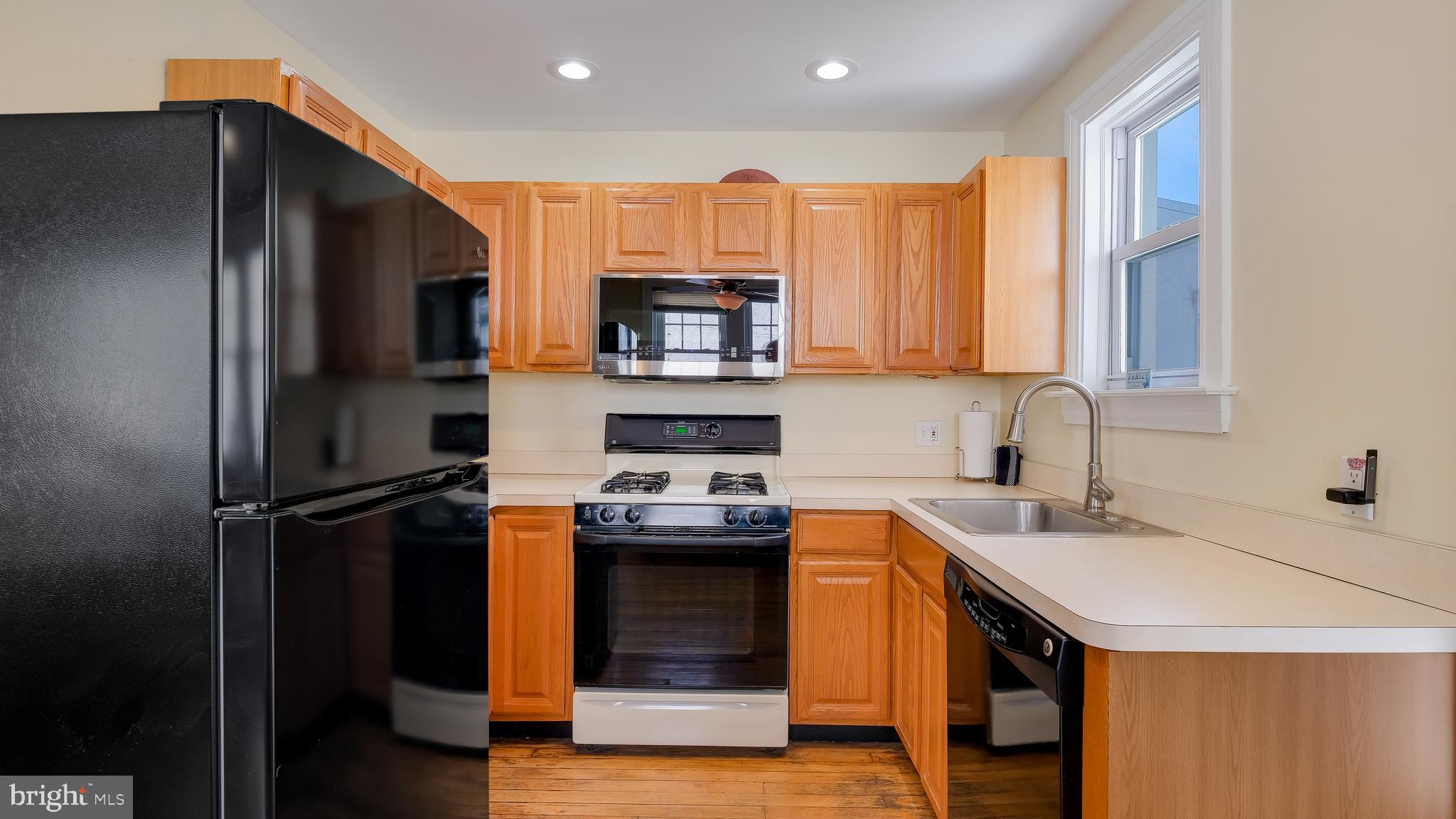 CONSHOHOCKEN - Residential