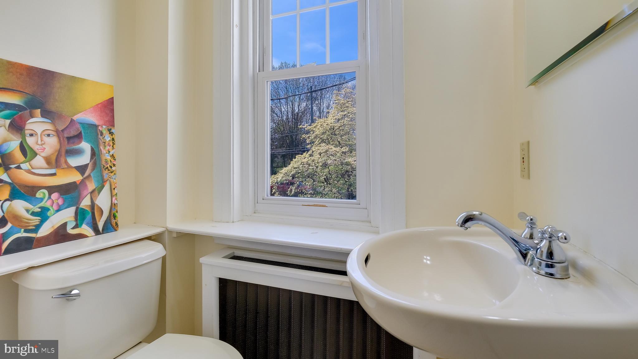 CONSHOHOCKEN - Residential