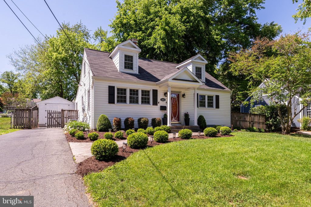 Photo of 3144 Holloway Road, FALLS CHURCH, VA 22042 (MLS # VAFX2312074)