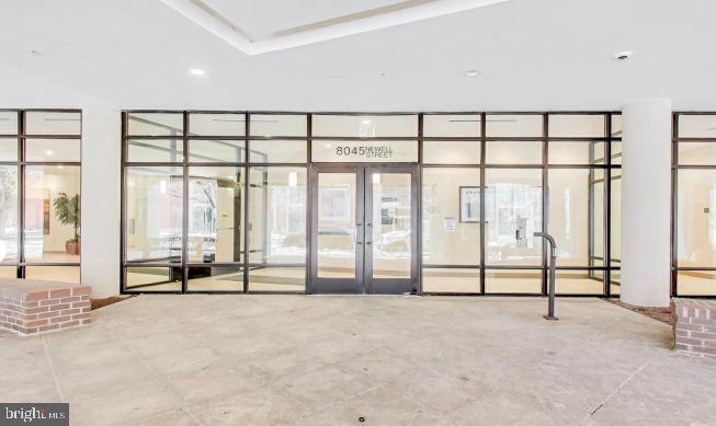 8045 NEWELL STREET 423