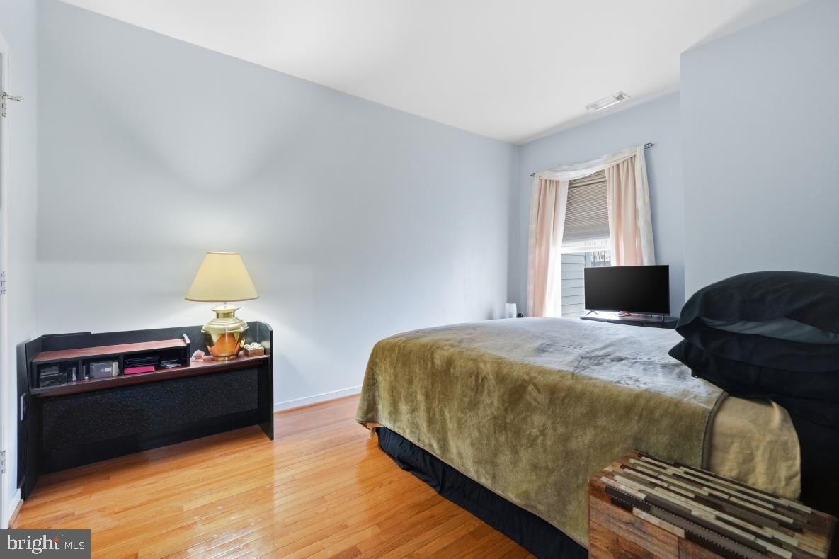 SILVER SPRING - Residential