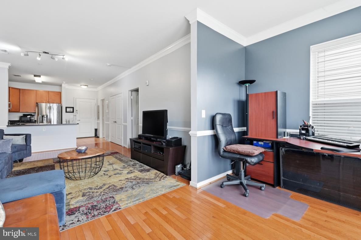 SILVER SPRING - Residential