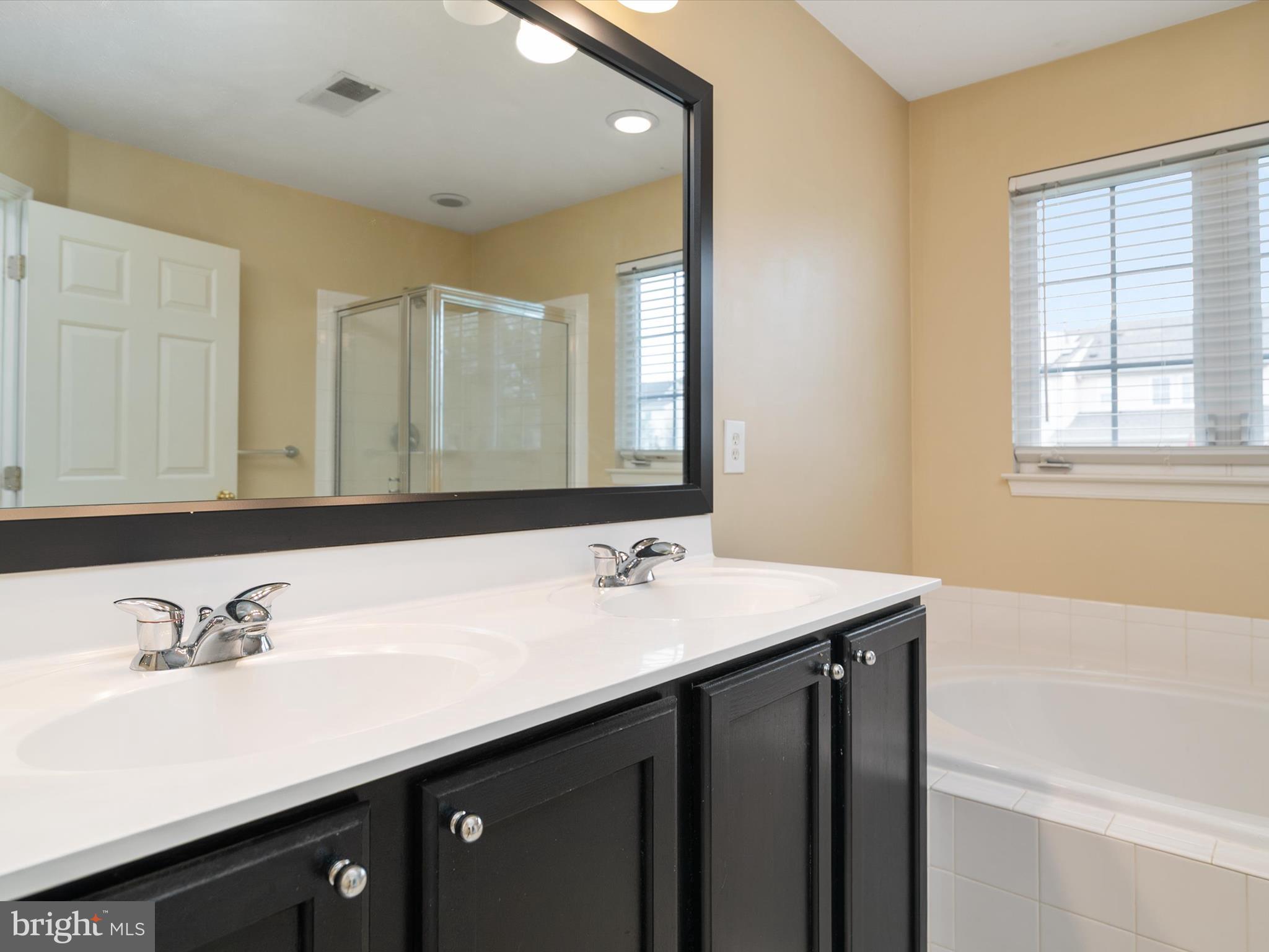 SETTLERS VIEW - Residential