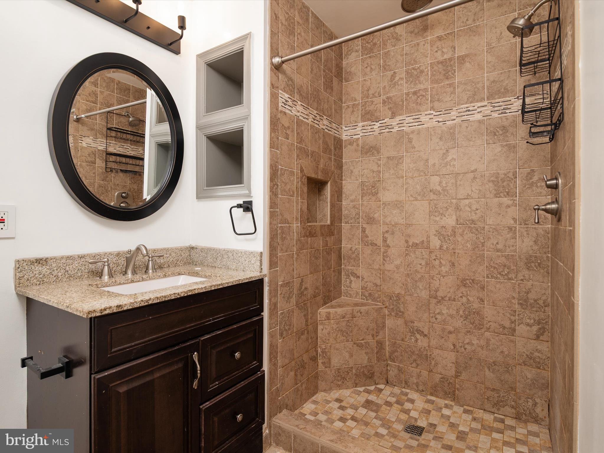 SETTLERS VIEW - Residential