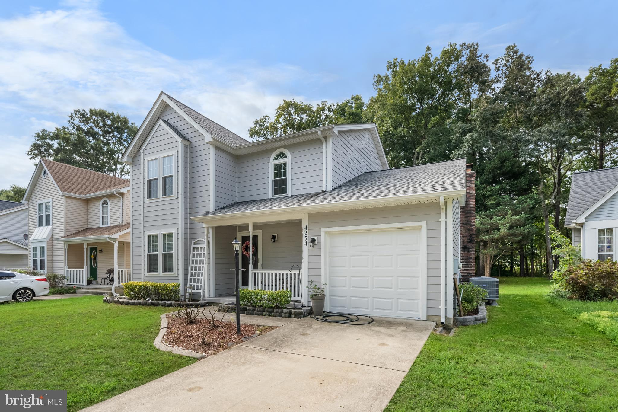 LANCASTER - Residential Lease