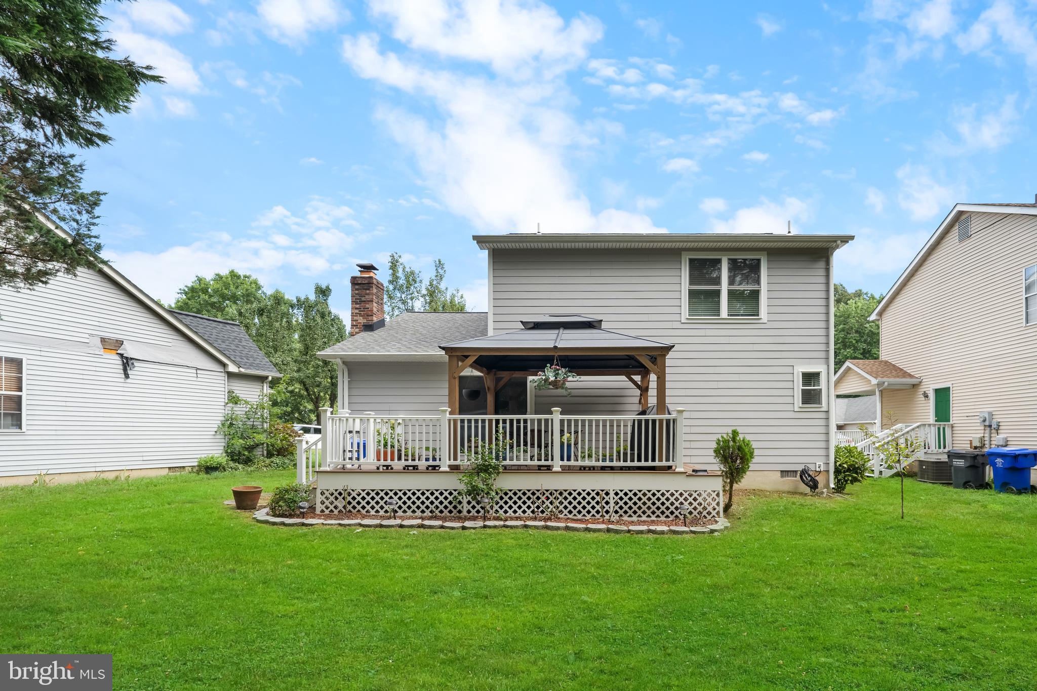 LANCASTER - Residential Lease