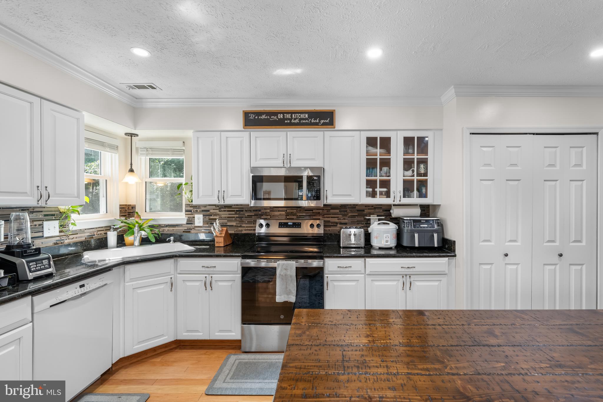 LANCASTER - Residential Lease