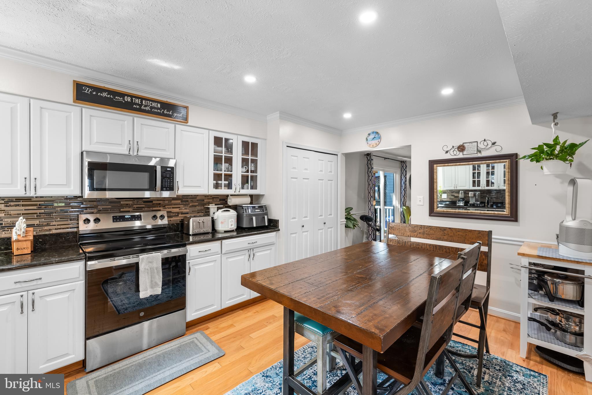 LANCASTER - Residential Lease