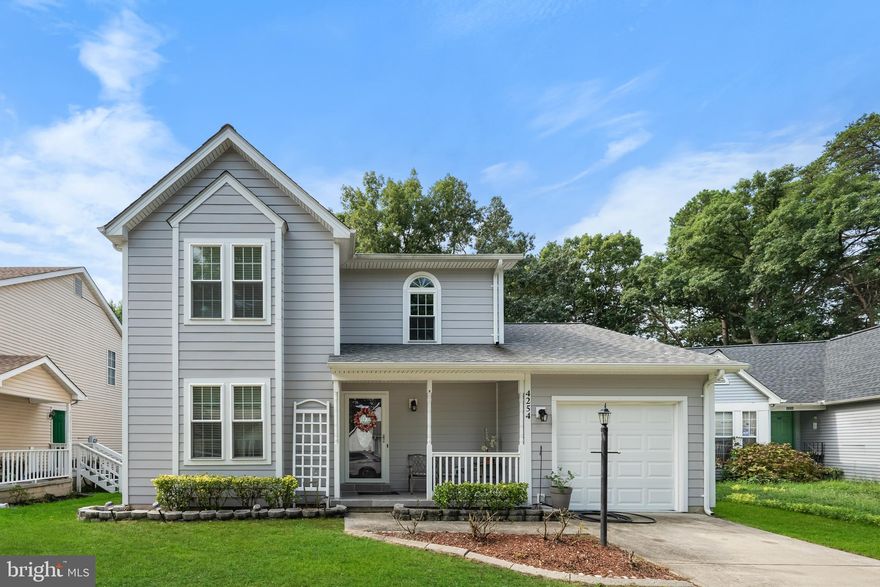 Beautiful 3 bedroom, 2.5 bath colonial home in Waldorf with an attached garage. The home boasts a bright and airy living room, a separate family room, and a formal dining room, all with beautiful hardwood floors that add warmth and elegance to the space.   Both full bathrooms have been meticulously designed with high-end finishes and fixtures. The kitchen is equipped with stainless steel appliances, granite countertops, and ample cabinetry, perfect for cooking and entertaining.  Step outside to a private patio area, ideal for outdoor dining, relaxing, or entertaining guests. The backyard offers a peaceful retreat with space for gardening or enjoying the fresh air.  The family room provides additional space for relaxation, making it perfect for movie nights or casual gatherings. Beautiful hardwood flooring throughout the main living areas enhances the home’s aesthetic appeal and provides easy maintenance.  Situated close to schools, shopping, and major highways, this home offers the perfect blend of tranquility and convenience. Move-in October 1, Credit score of 650+ and income of $80k+