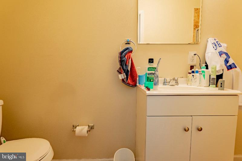 UNIVERSITY CITY - Residential Lease