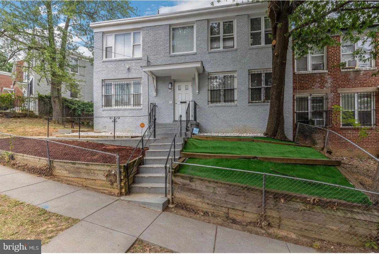 15 GALVESTON PLACE SW