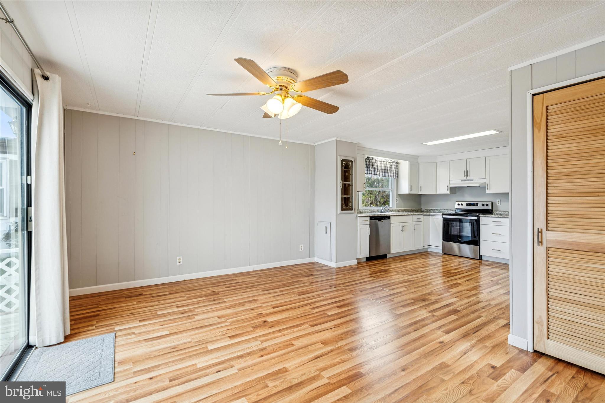 NESHAMINY FALLS - Residential