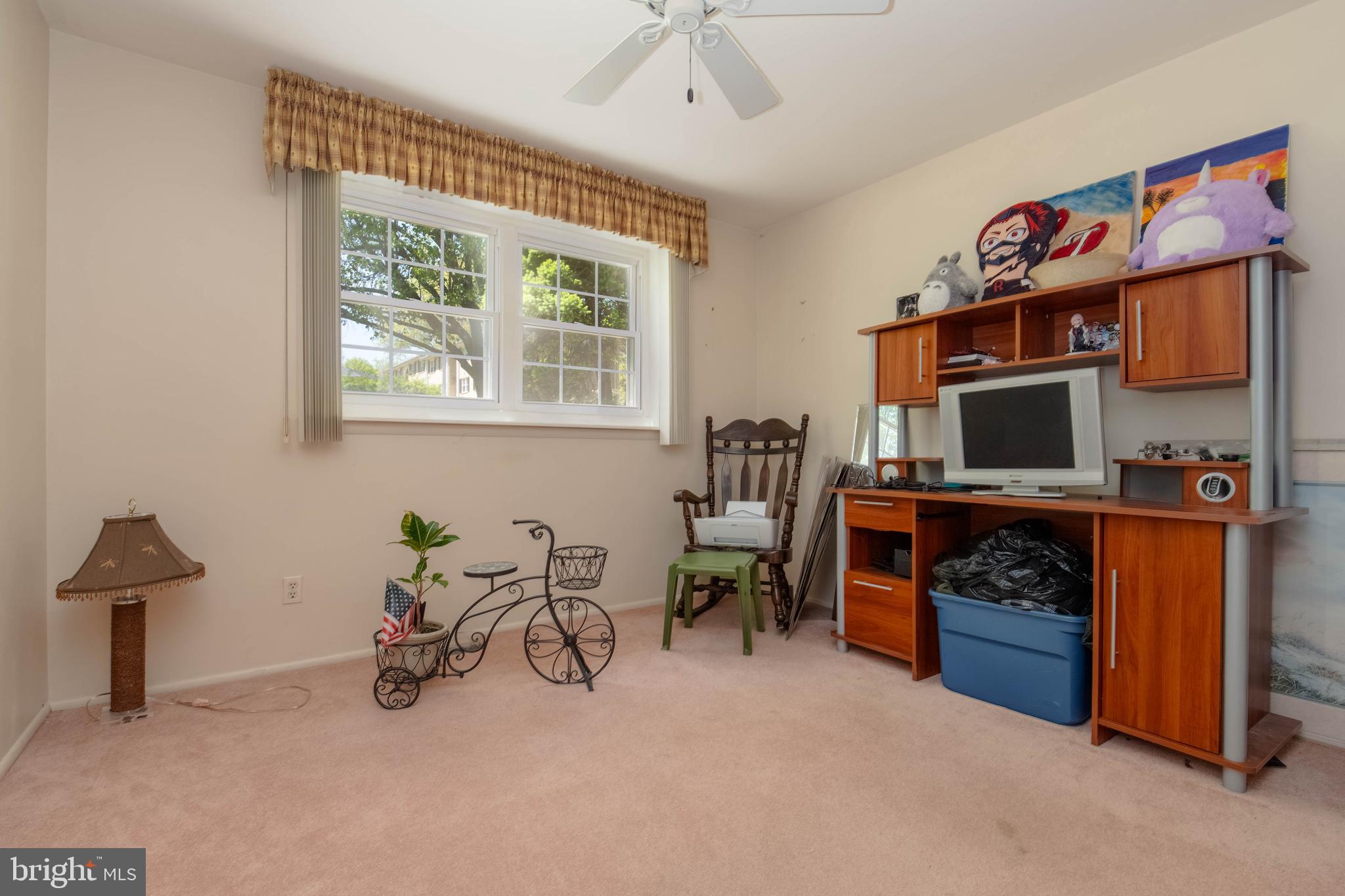 HICKORY HILLS - Residential