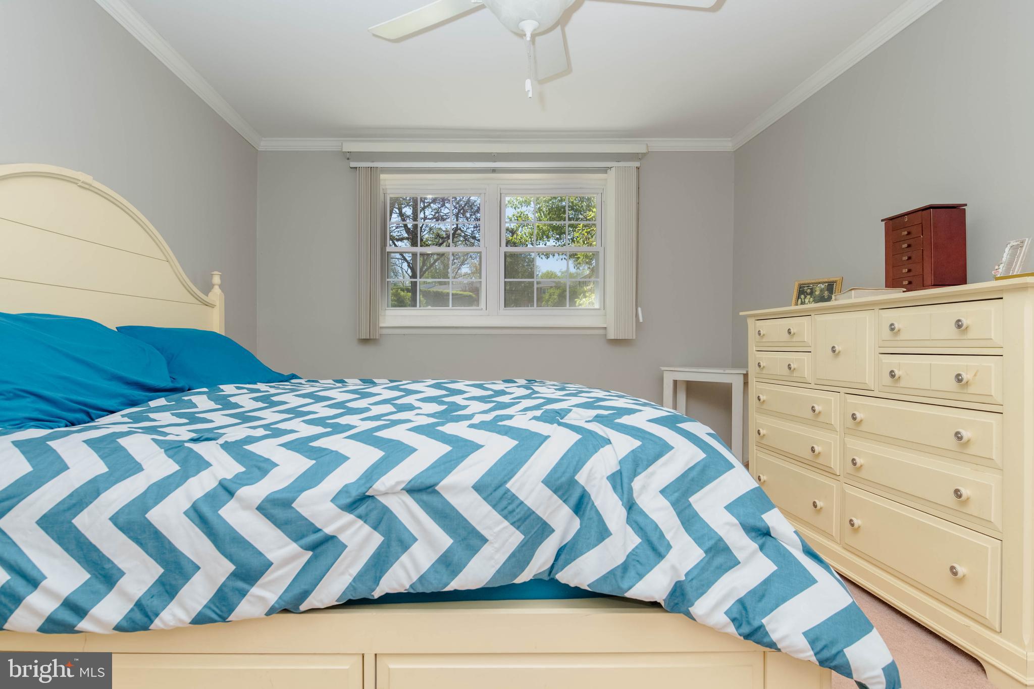 HICKORY HILLS - Residential