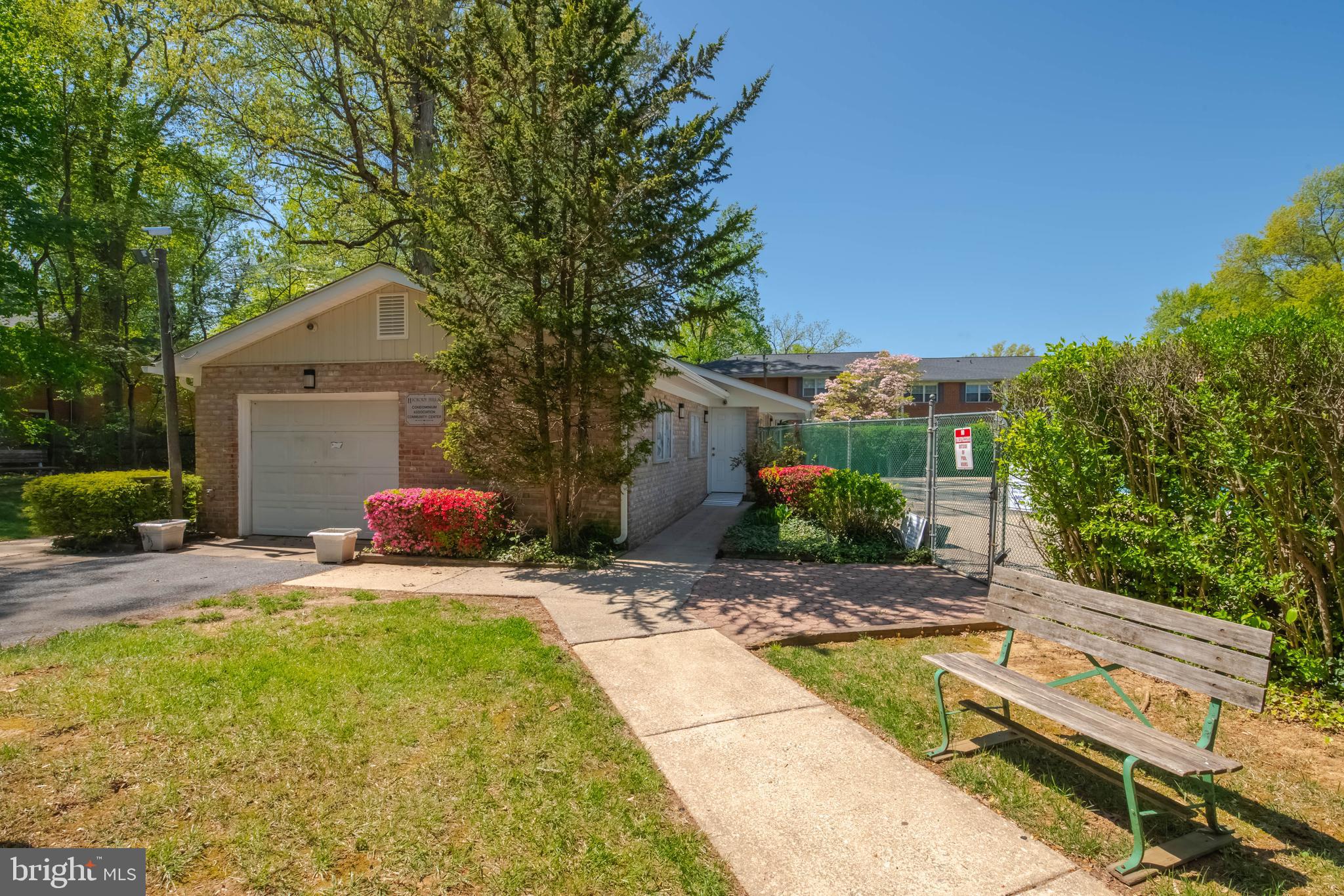 HICKORY HILLS - Residential