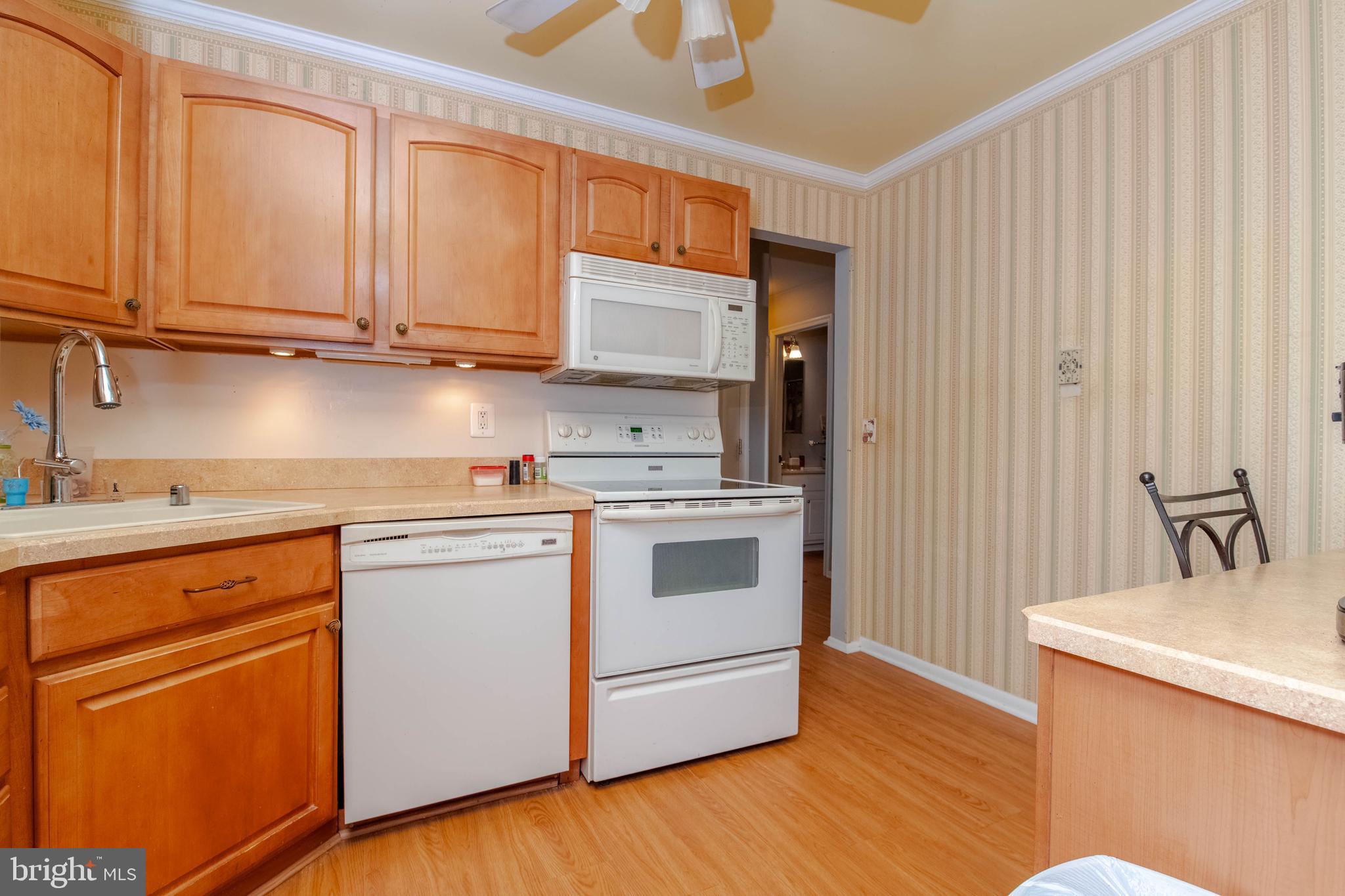 HICKORY HILLS - Residential