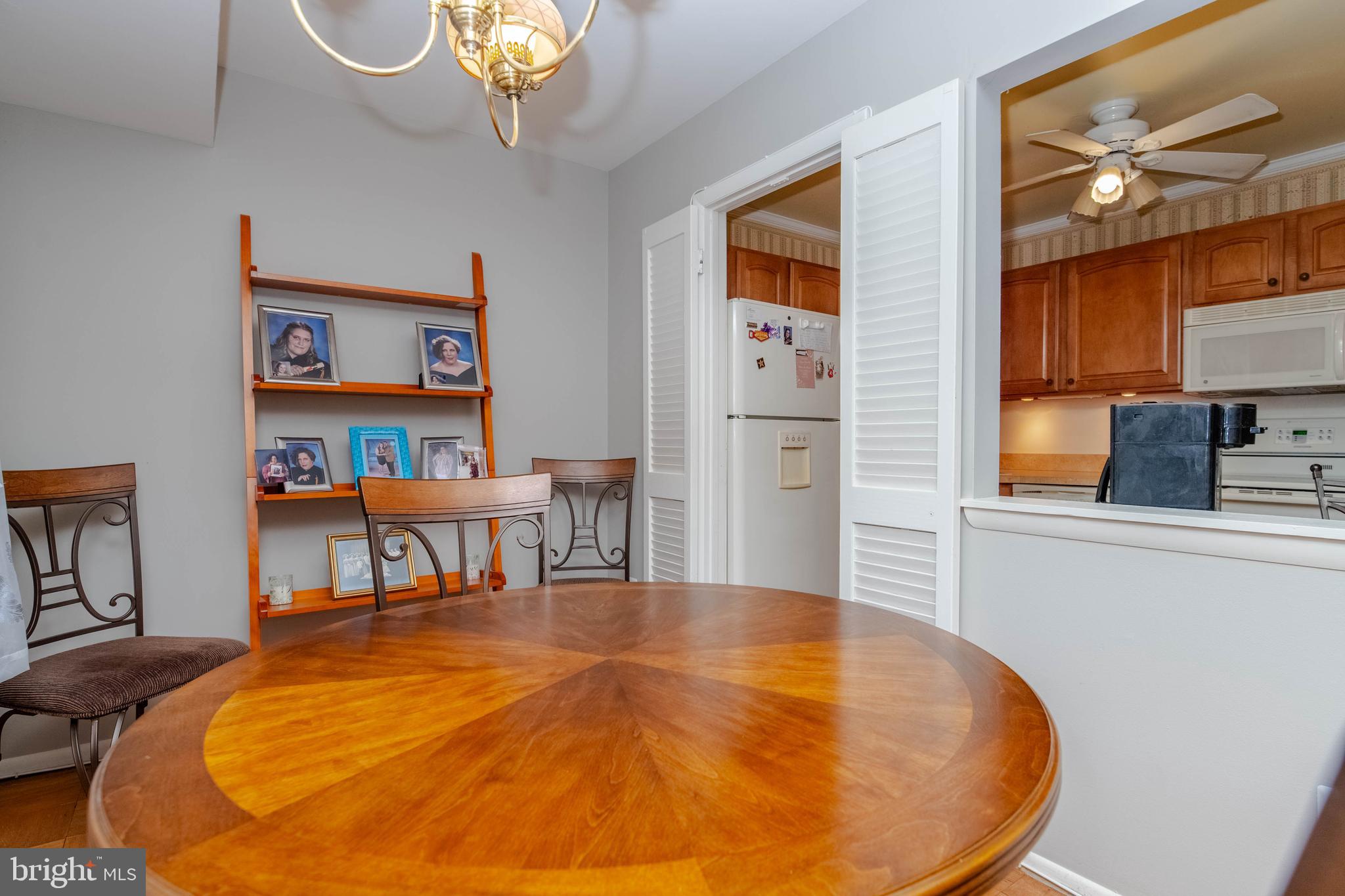 HICKORY HILLS - Residential